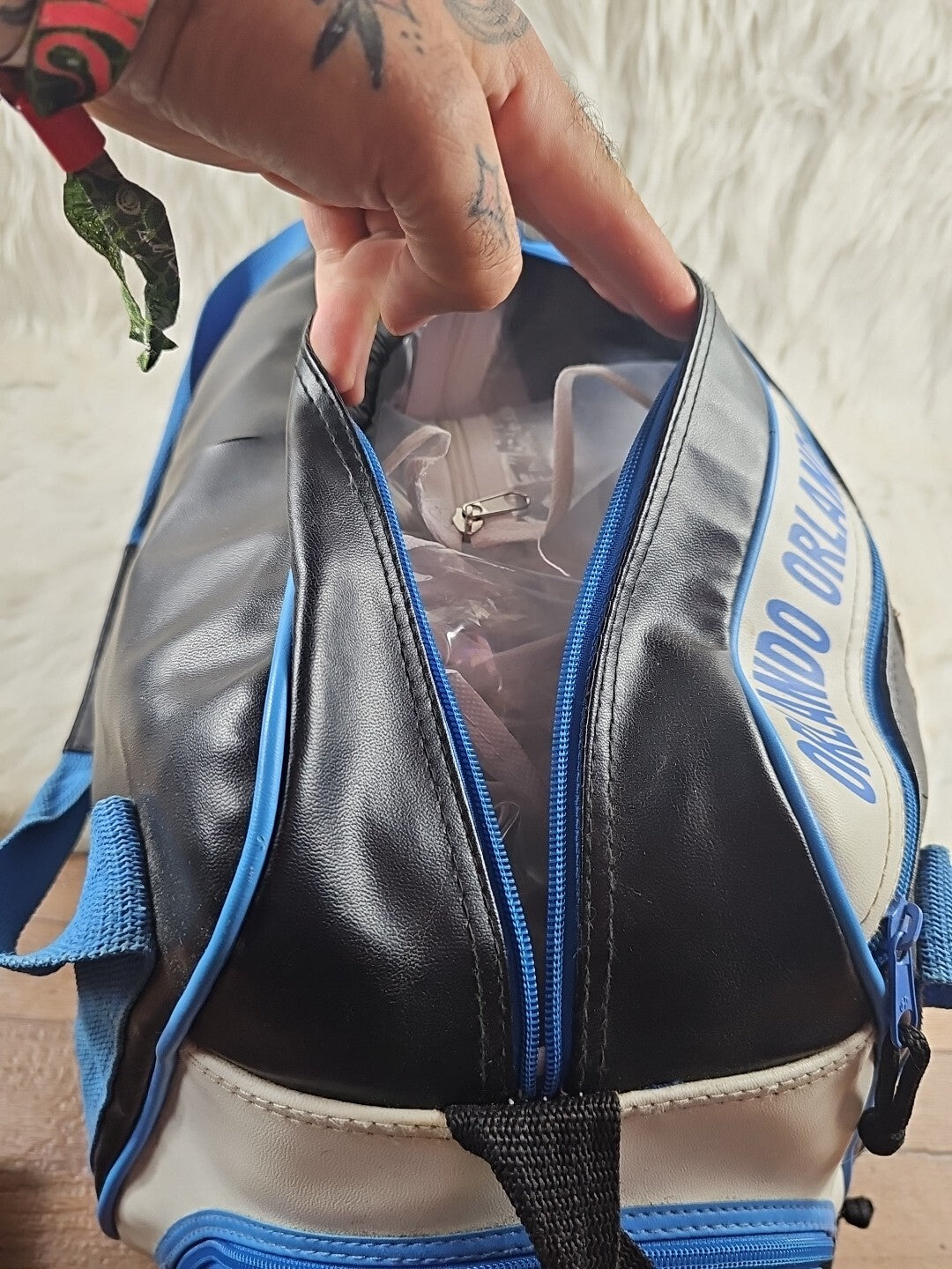 2000's - NBA Orlando Magic Leather Duffel Travel Bag Vintage Officially Licensed