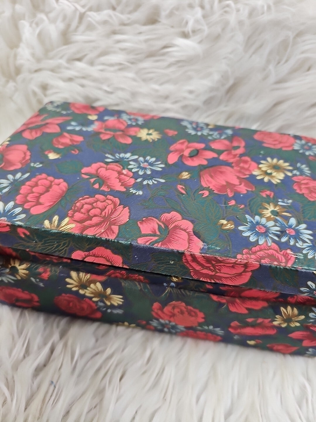 Vintage Unbranded Jewelry Trinket Box Floral Cotton Fabric