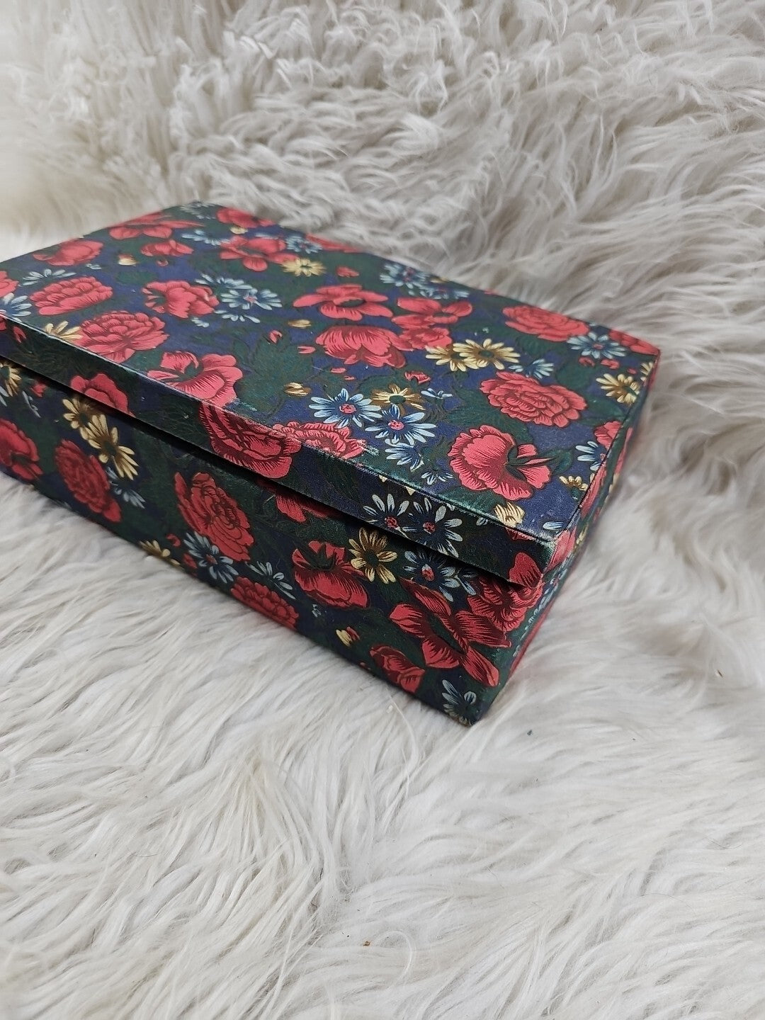 Vintage Unbranded Jewelry Trinket Box Floral Cotton Fabric