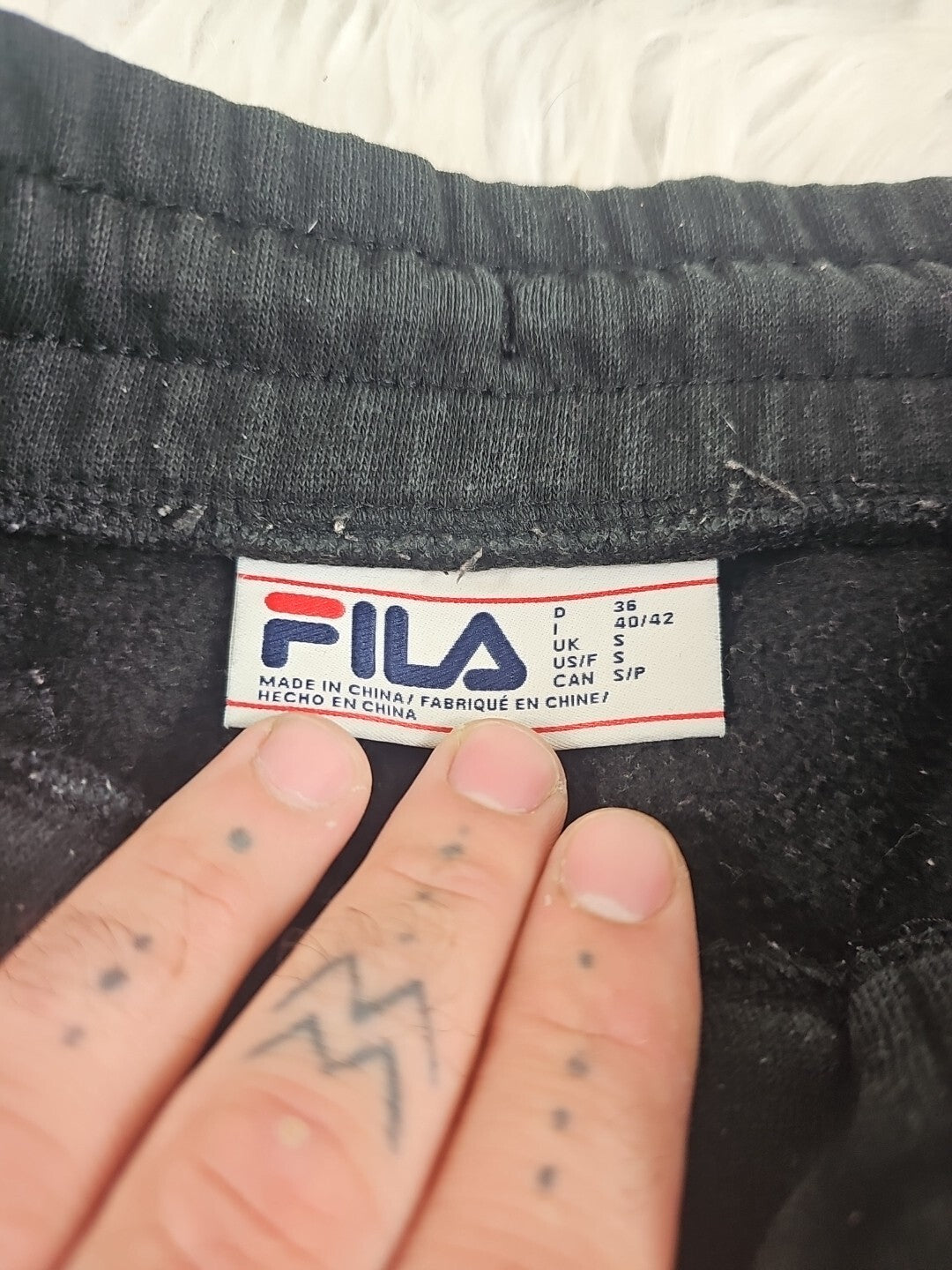 Vintage Fila Pants Kids Large Boys Black Jogger Sweatpants