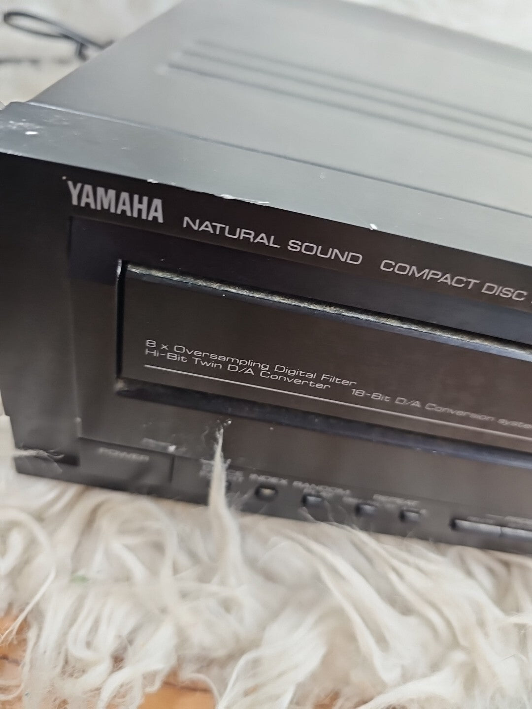 1987 - Yamaha CDX-1100U Natural Sound Compact Disc Player 18bit