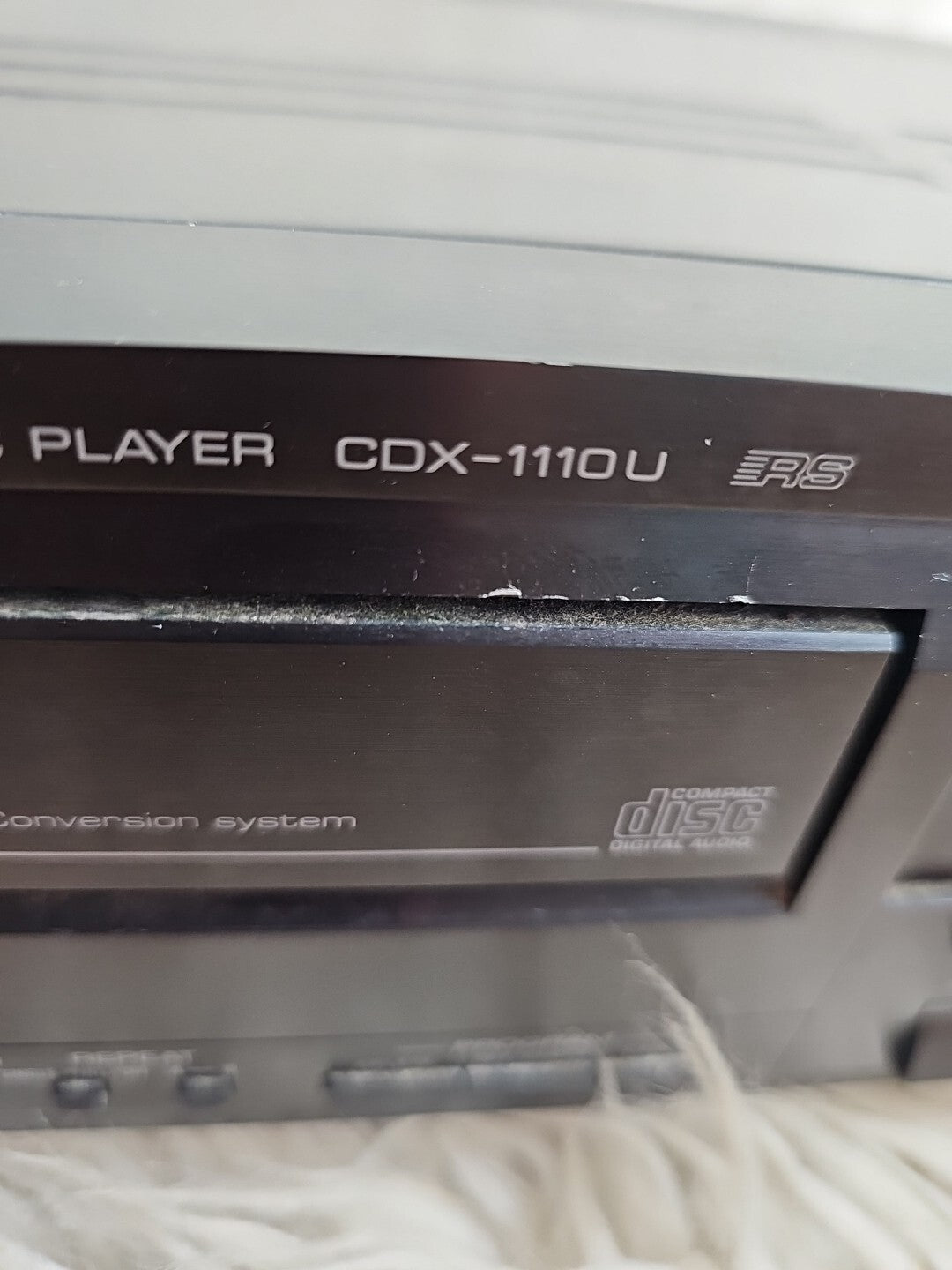 1987 - Yamaha CDX-1100U Natural Sound Compact Disc Player 18bit