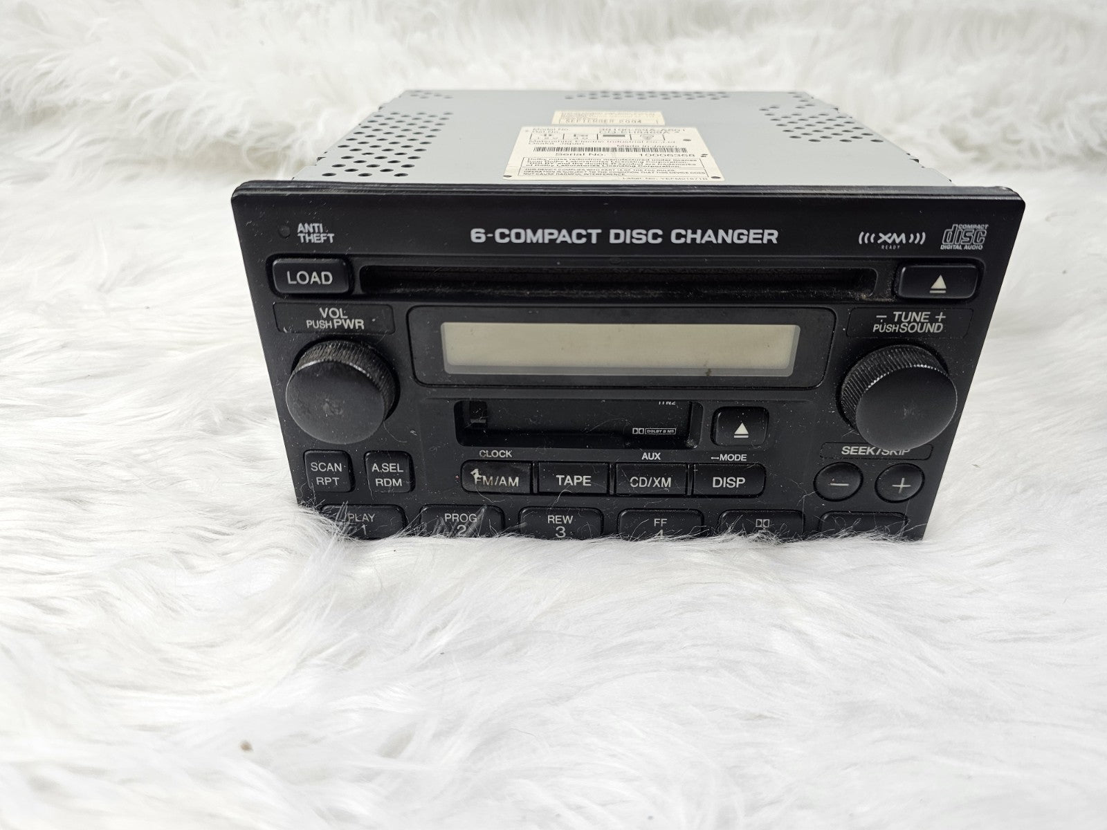 2005 2006 HONDA CR-V Radio Stereo 6 Disc Changer CD Player AM FM 39100-S9a-a601
