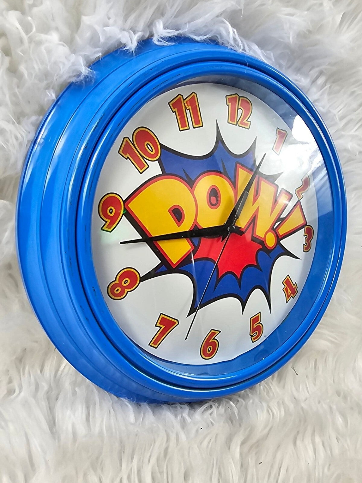 Vintage Comic Book Wall Deco Clock "POW!" - Bright Blue with Red and Yellow
