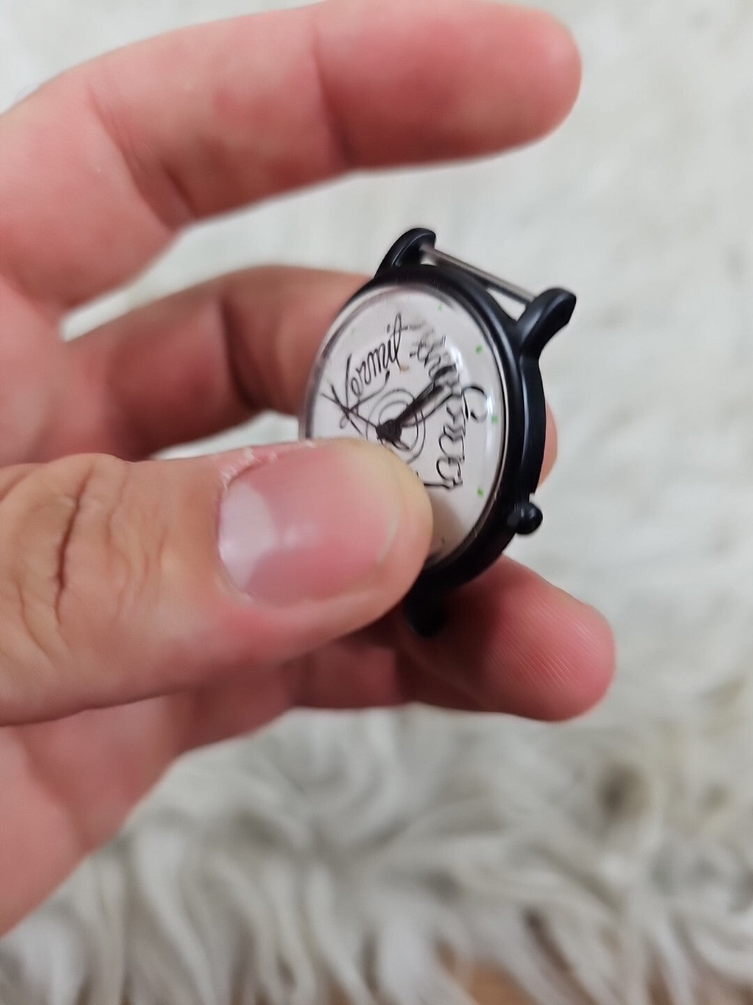 1991 - Lorus Kermit The Frog  Black Round Case Black Faux Leather Band Watch