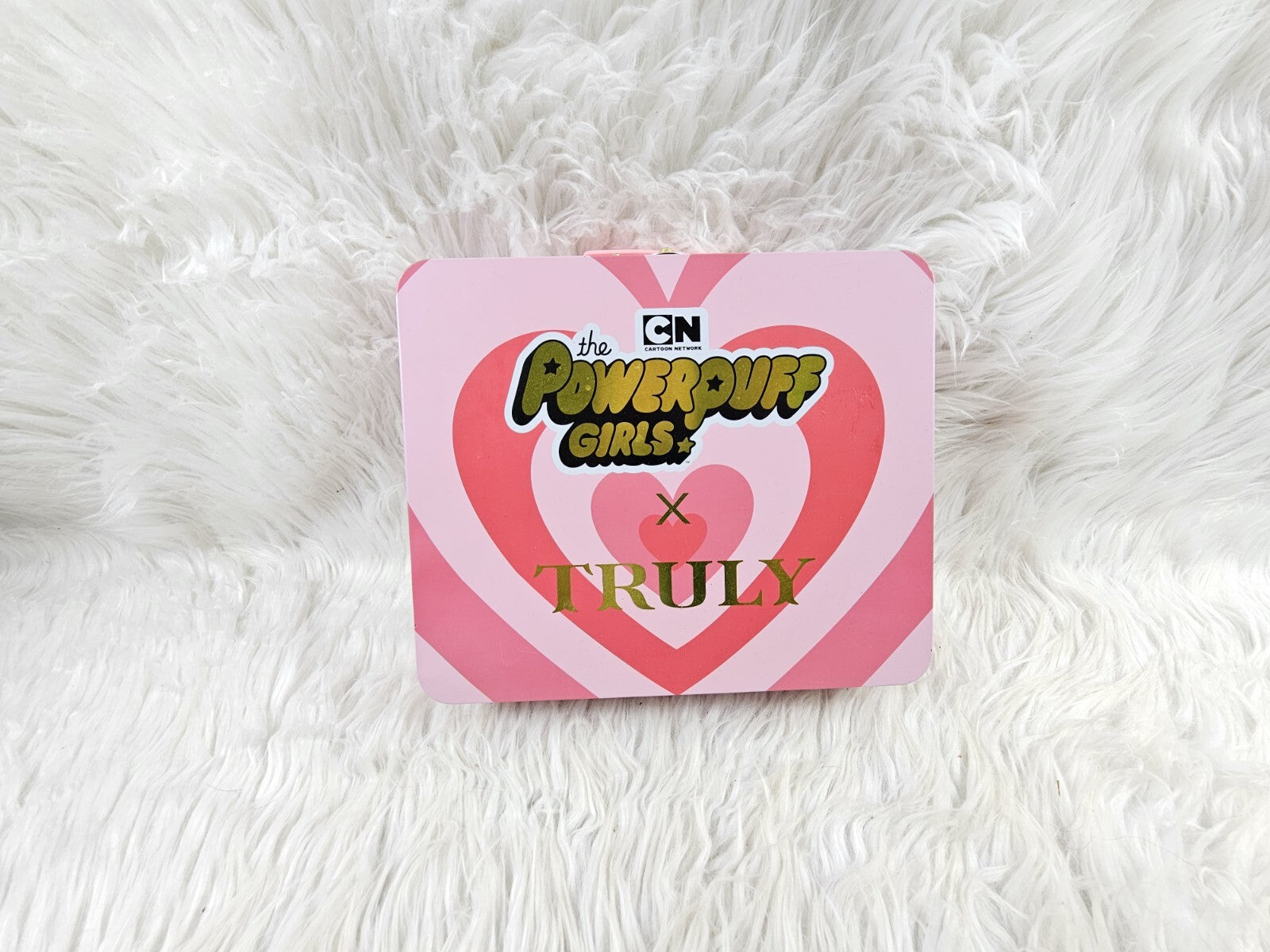 TRULY AND POWERPUFF GIRLS CARTOON NETWORK LIMITED EDITION COLLECTION TIN