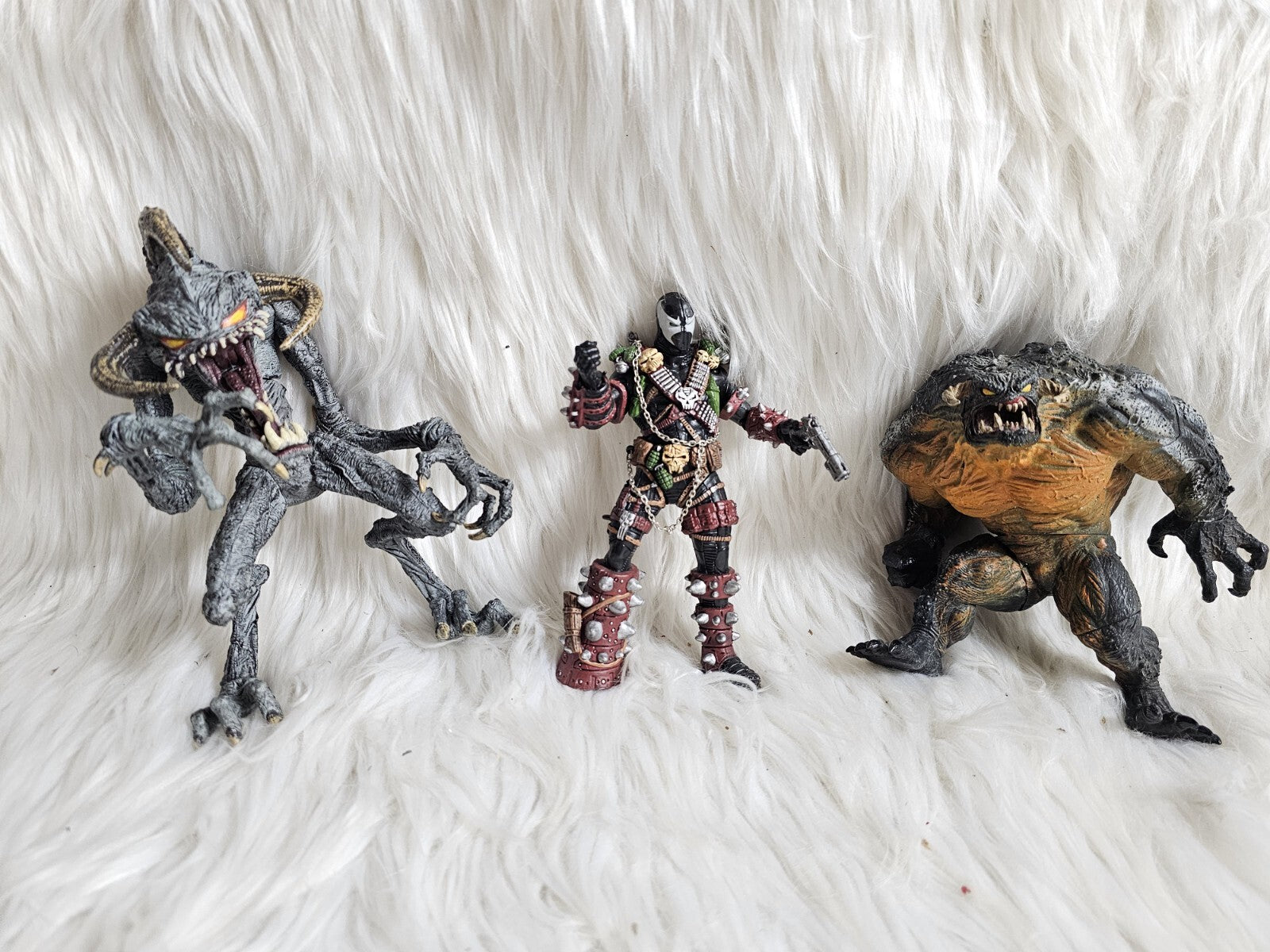 3 Vintage McFarlane - Spawn - Violator Deluxe - Tremor - Action Figures - 1997.