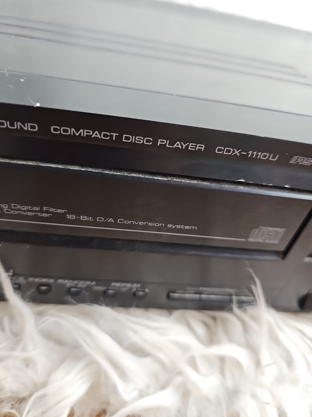 1987 - Yamaha CDX-1100U Natural Sound Compact Disc Player 18bit