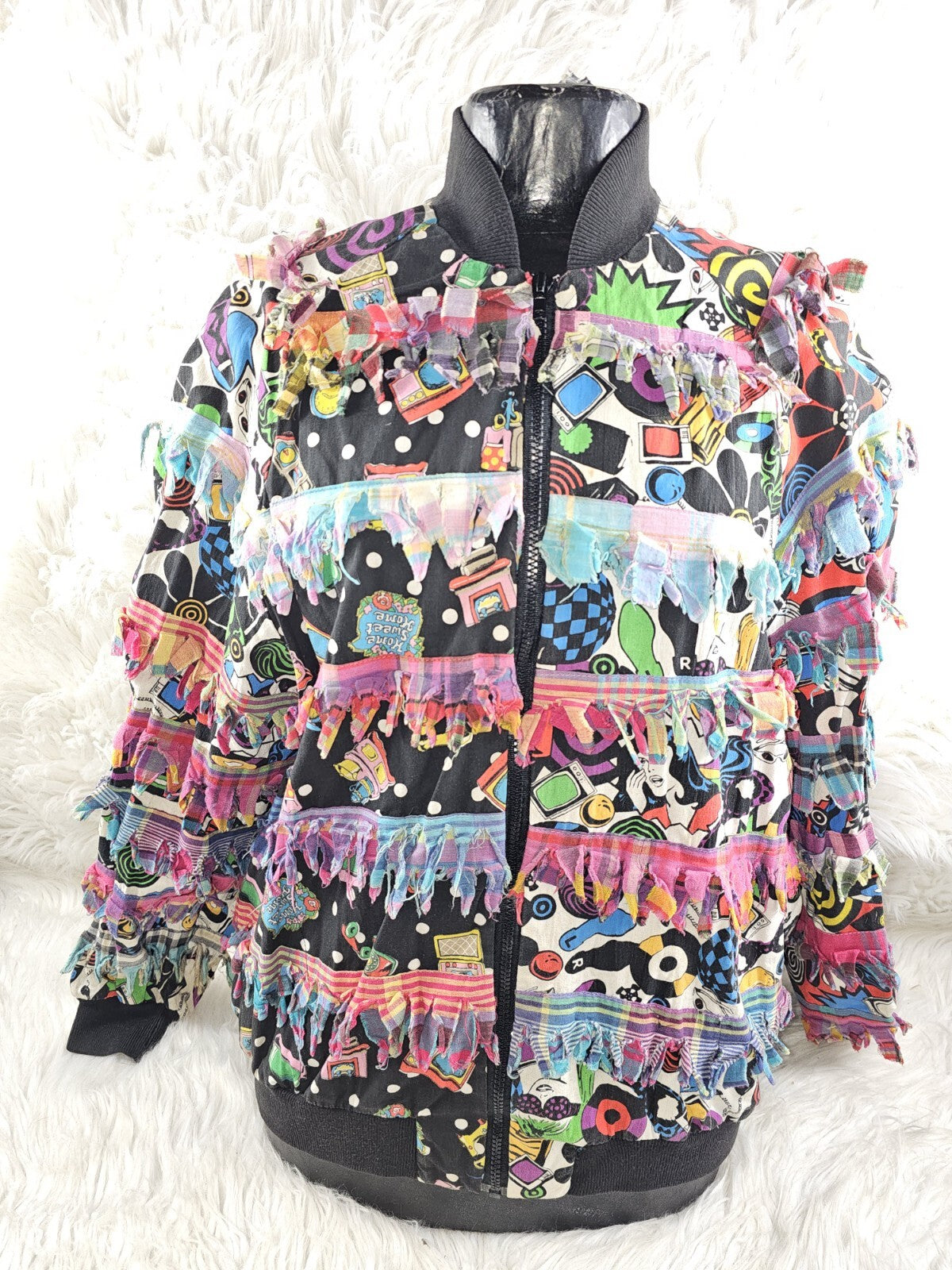 1990s - Paula Sweet Muslin Mink Floral Jacket Size Medium