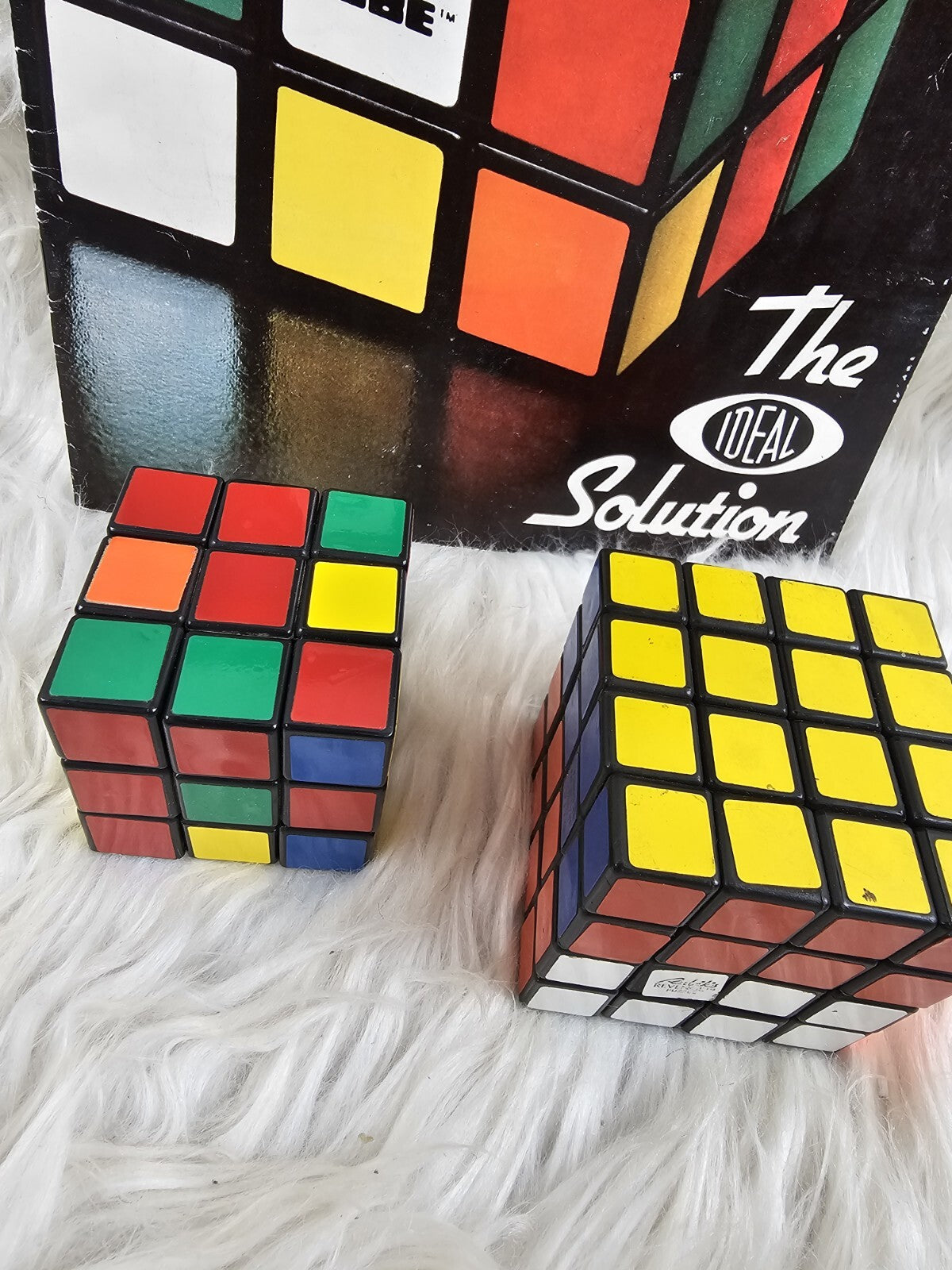 Vintage - Rubiks Cube Octagonal Prism Barrel Chex Puzzle Guide Lot