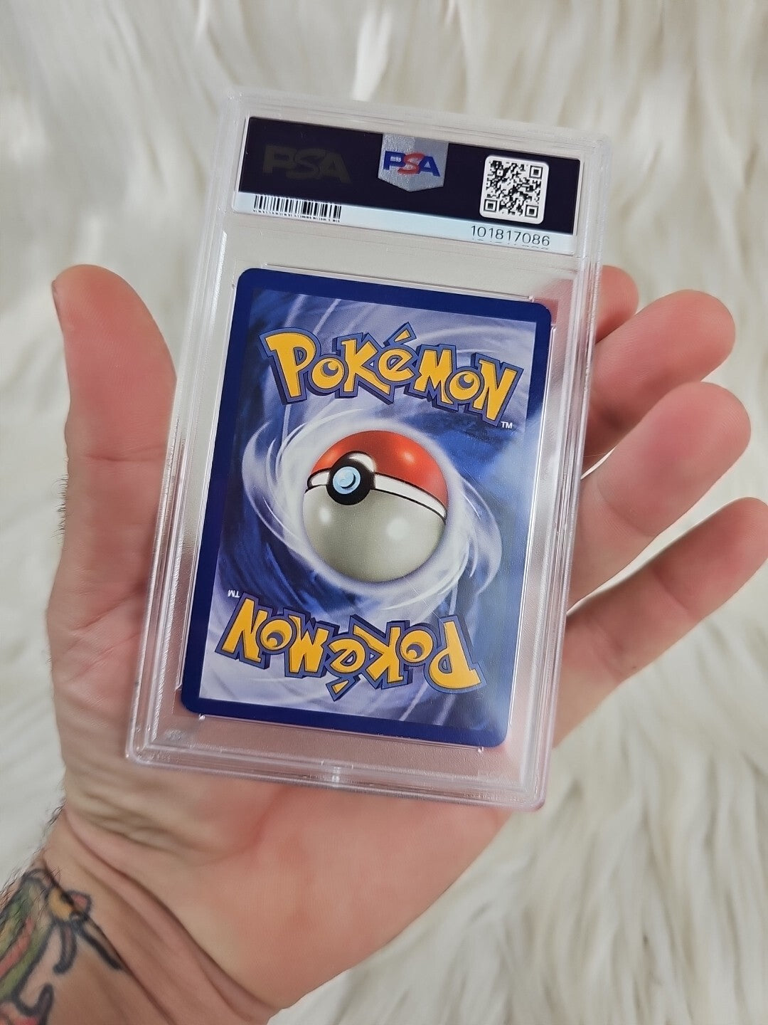 1999 - Pokemon Fossil - #12 Moltres Holo - PSA 7 Graded Trading Card