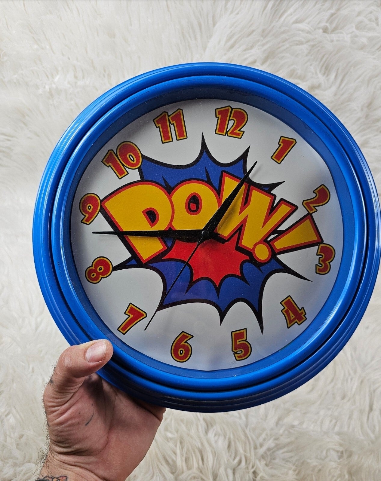 Vintage Comic Book Wall Deco Clock "POW!" - Bright Blue with Red and Yellow