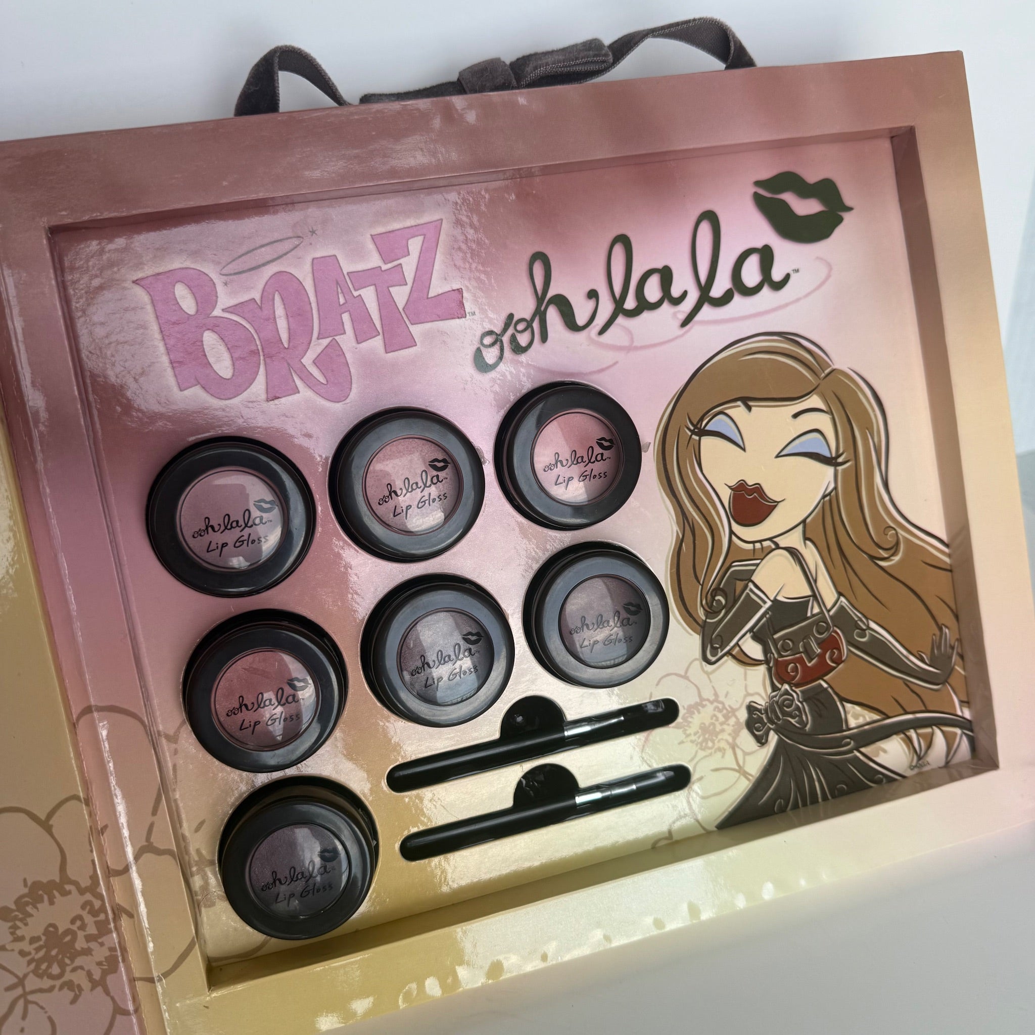 Bratz Ooh La La Makeup Lip Gloss Kit 2005