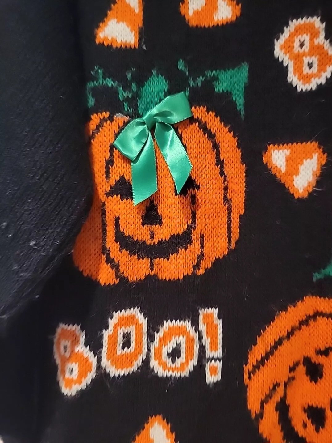 Vintage 90's Halloween Boo Graphic Knit Mockneck Sweater Size Small