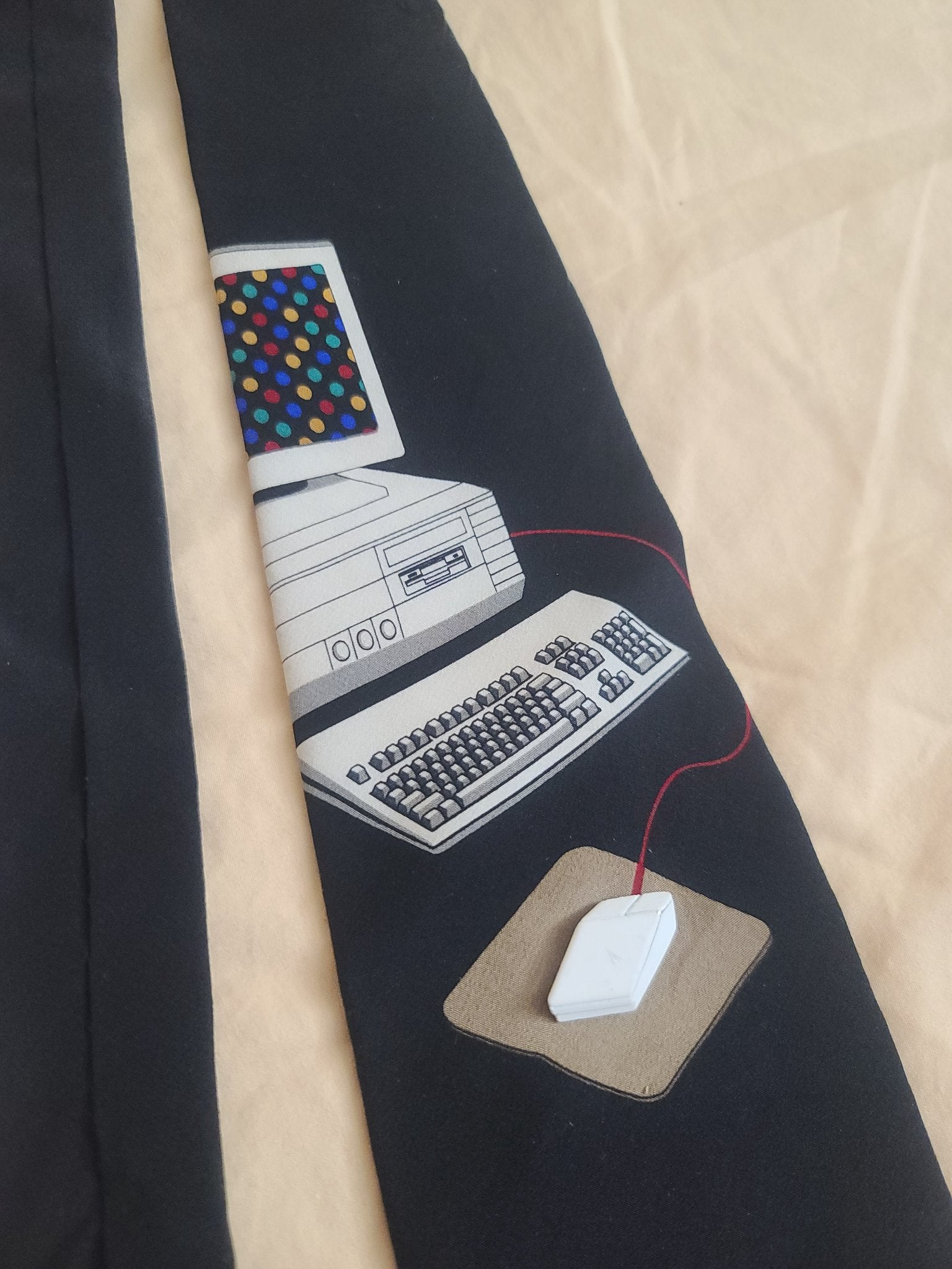Old-school 90's computer PC neck tie