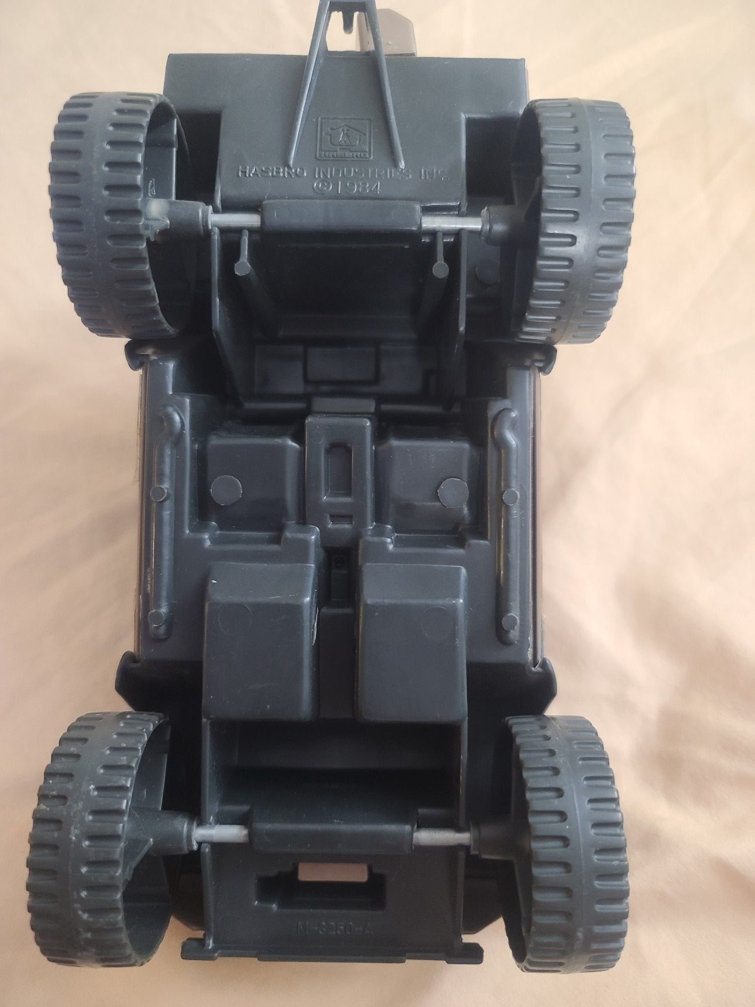 1984 Hasbro G.I. JOE VAMP MARK II Assault Jeep