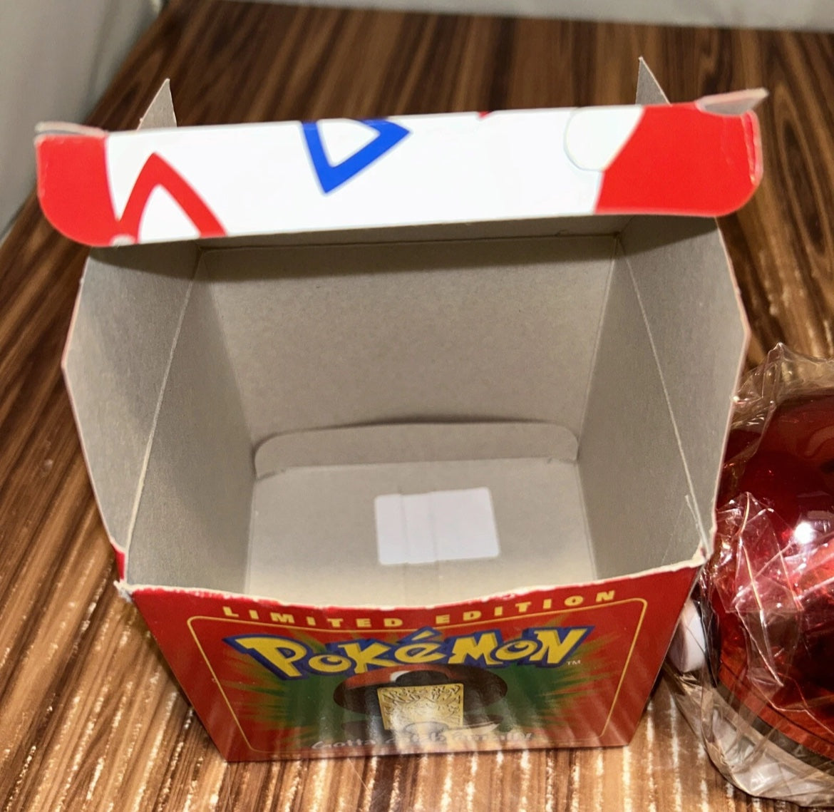 1999 TOGEPI Nintendo Pokemon 23K Gold Plated Trading Card Pokeball New