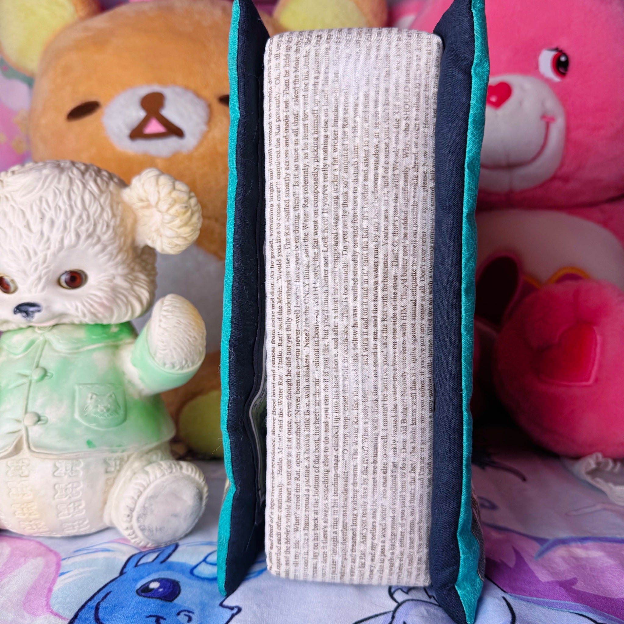 Plush Wind in the Willows Storybook Sculpture
