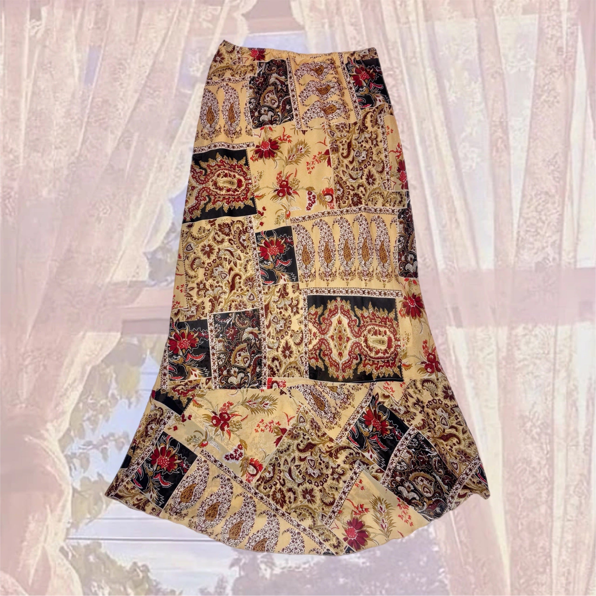 Vintage 90s Patchwork Maxi Skirt – Boho Tapestry Print with Satin Lining