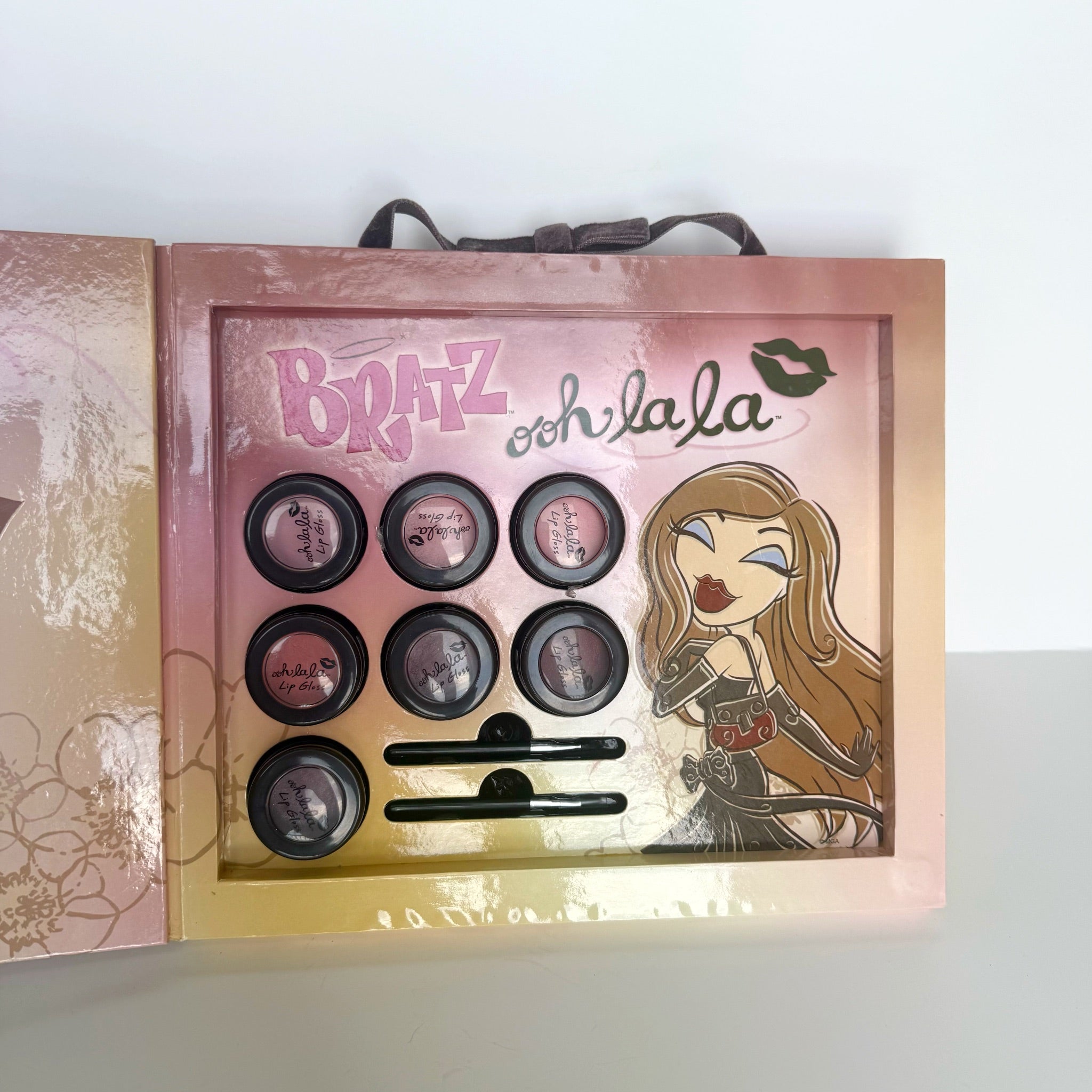 Bratz Ooh La La Makeup Lip Gloss Kit 2005