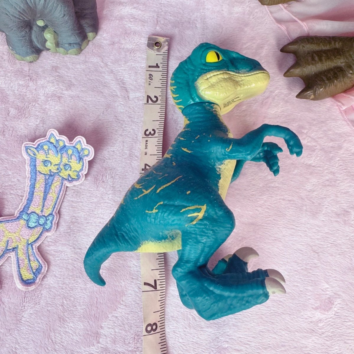 90s Jurassic Park Baby Velociraptor Toy - Action Figures & Collectibles - ThrowbackBuys - Starbunnyvintage