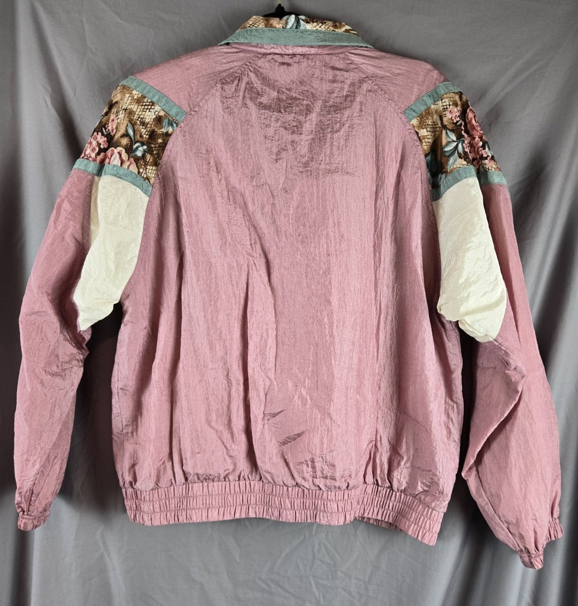 90's pastel wind breaker petite Large - Jackets - ThrowbackBuys - Eclecticcherryreseller