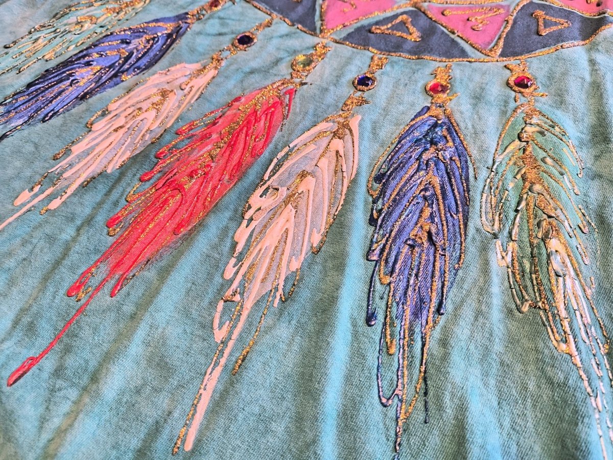 90s Turquoise Tie Dye Feather Shirt - T-Shirts - ThrowbackBuys - Shiznit