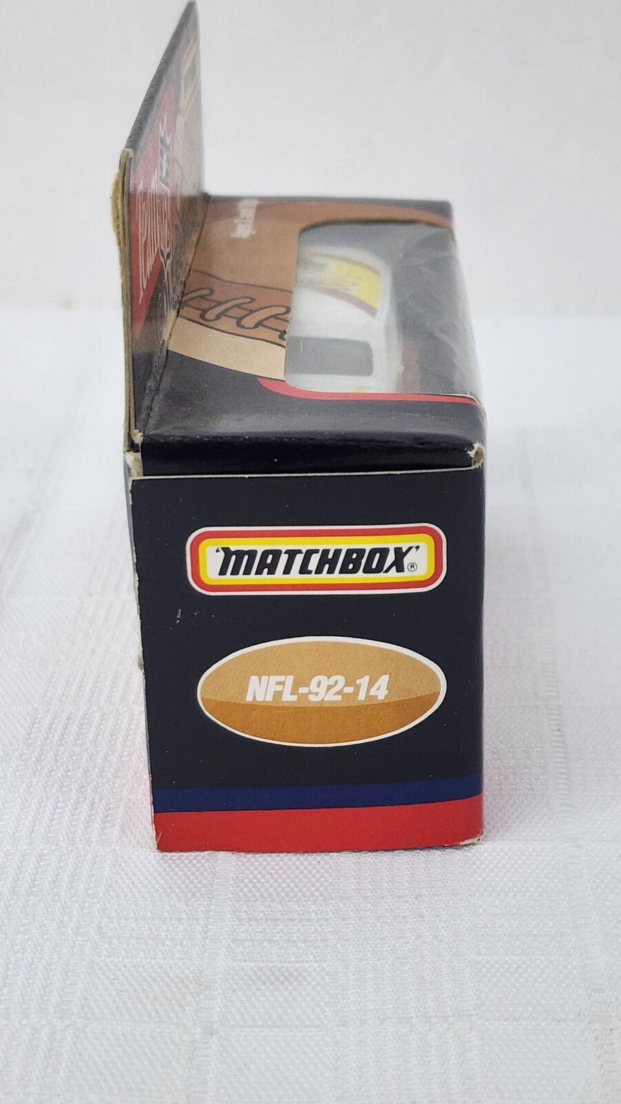 1992 - Matchbox Team NFL Redskins Die Cast Limited Edition Car - New in Box