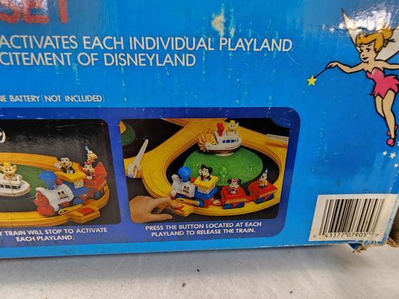 1986 - Playmates Disneyland Play Set - New in Box