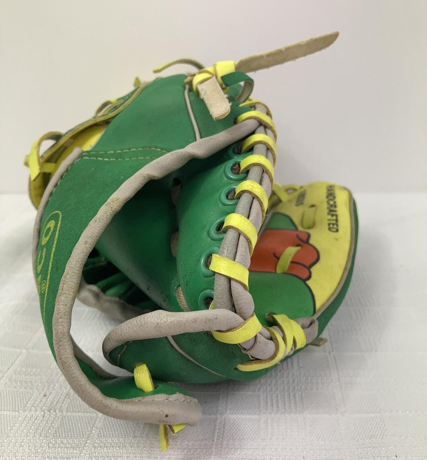 1990 - Remco Leather TMNT Kid's Baseball Glove, Green/Yellow