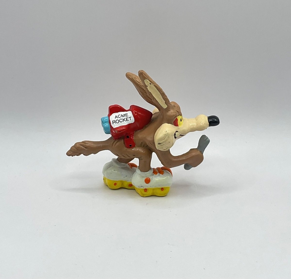 Applause Warner Bros Loony Tunes Wiley E Coyote Acme Rocket Vintage 1998 Toy - Action Figures & Collectibles - ThrowbackBuys -Just_in_collections