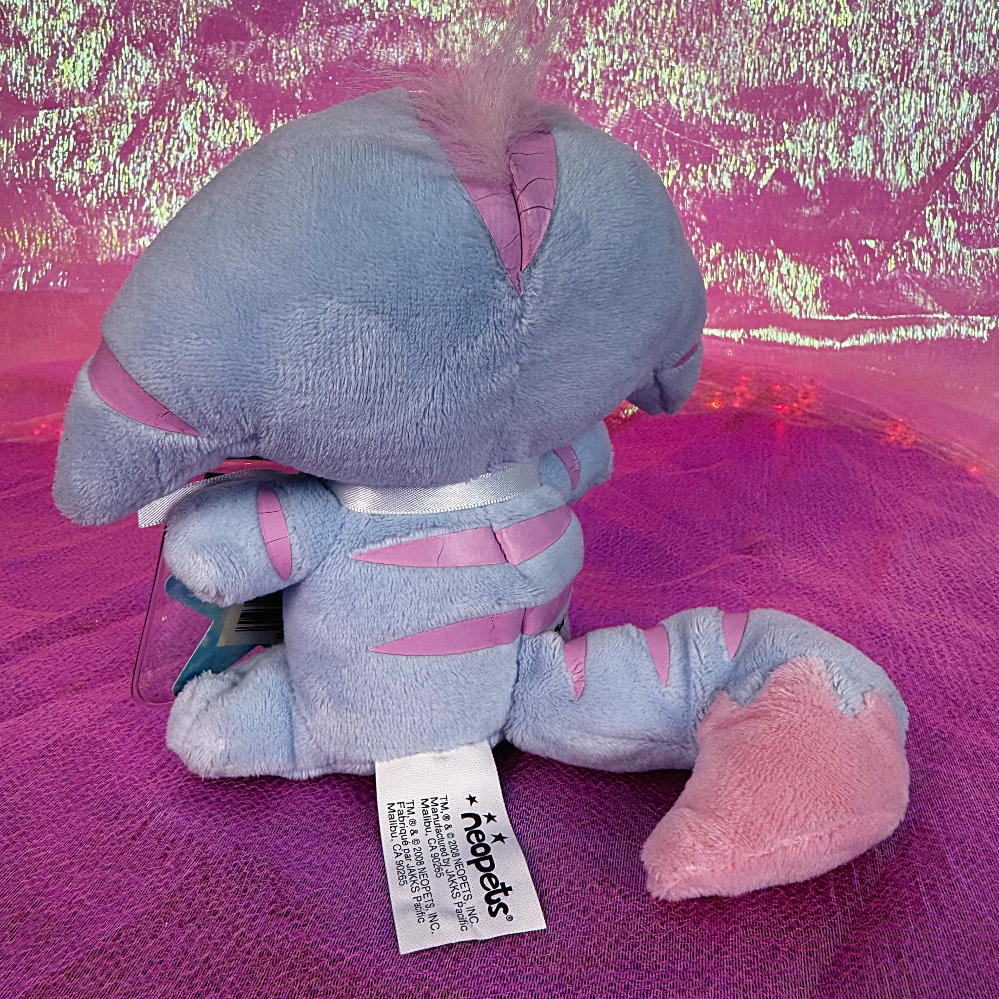 Vintage 2000s Neopets Kacheek Key Quest Plush