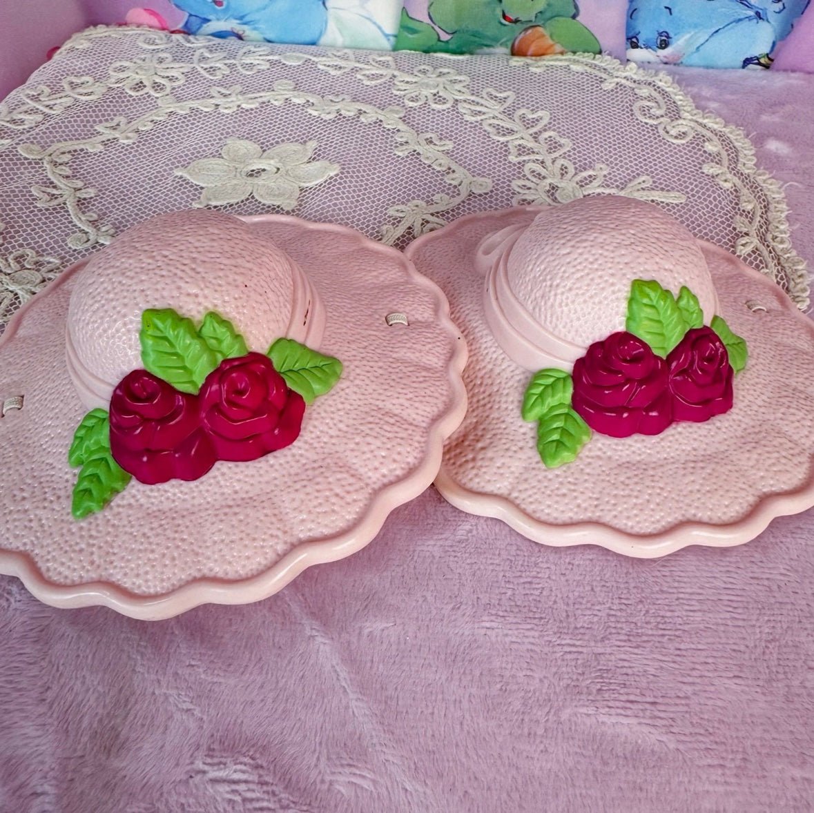 Briarberry Bears Collection - Pink Hats 1999 Doll Accessories - Action Figures & Collectibles - ThrowbackBuys - Starbunnyvintage