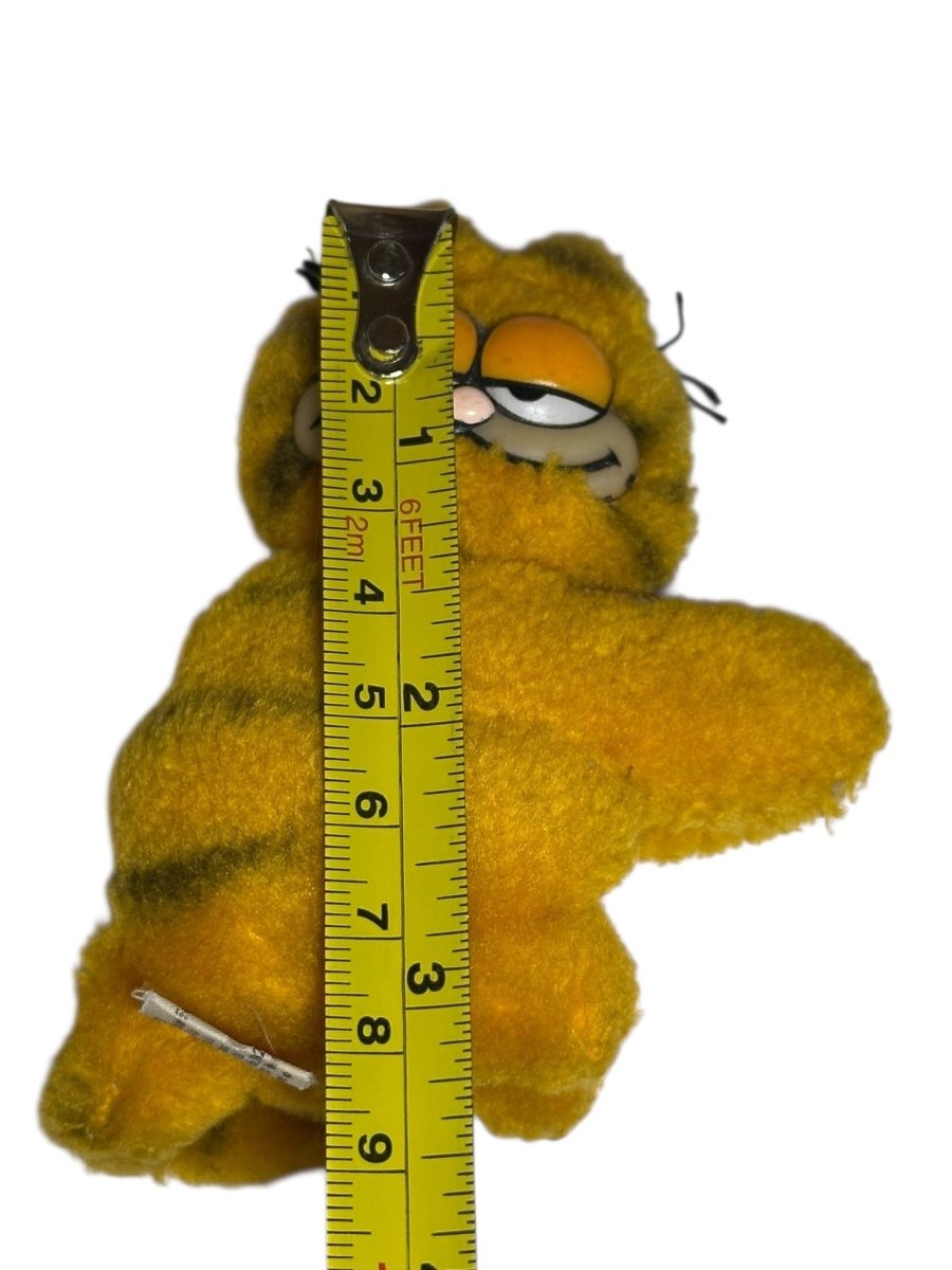 Dakin Garfield plush clip - on hugger - 1981 - Action Figures & Collectibles - ThrowbackBuys - Abunnysvintageco