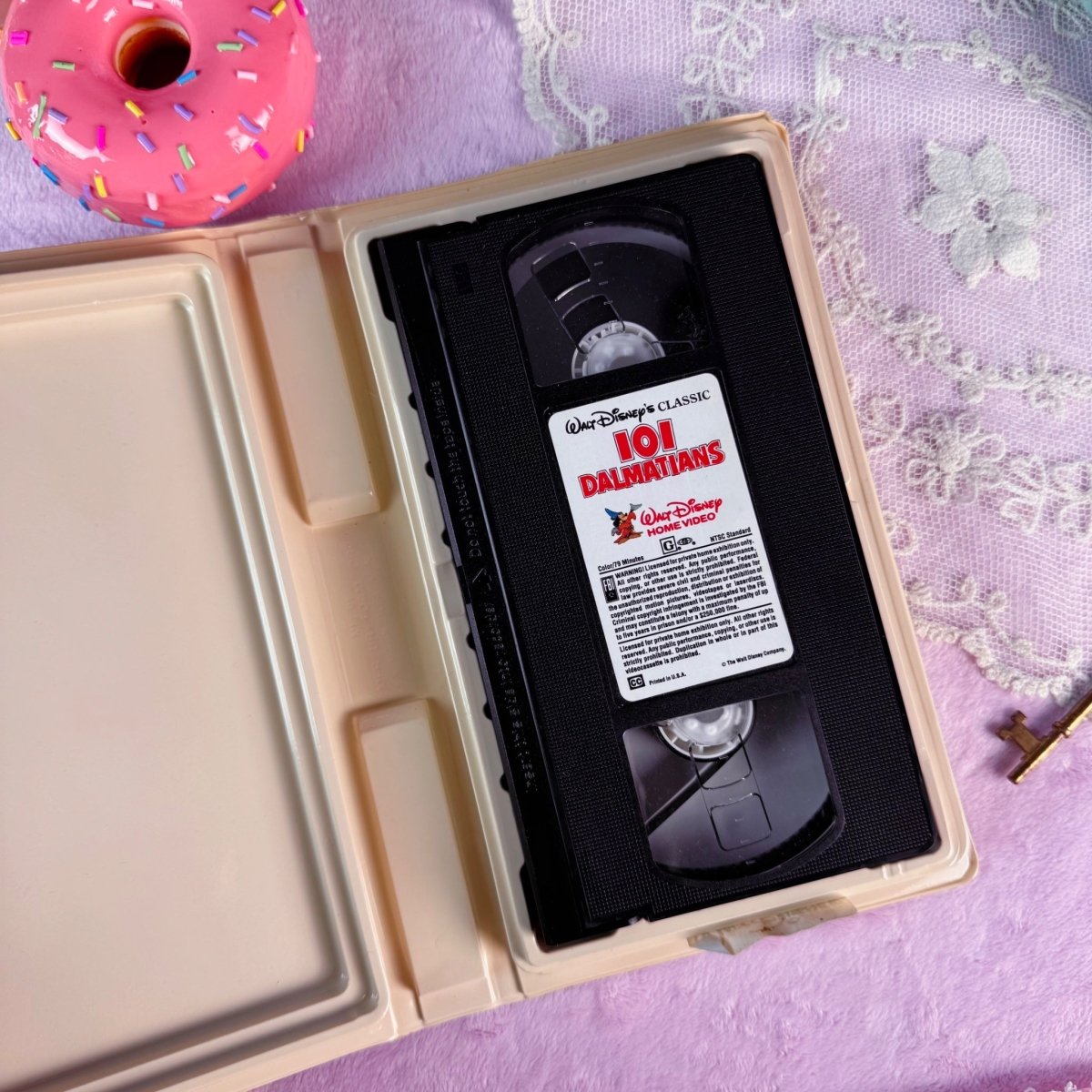 Disney VHS Tape - 101 Dalmatians - Clamshell Movie Vintage 90s Nostalgia - VHS - ThrowbackBuys - Starbunnyvintage