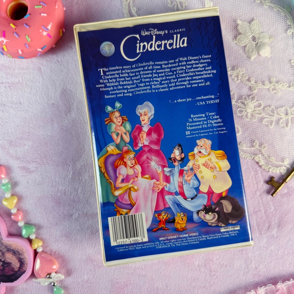 Disney VHS Tape - Cinderella - Clamshell Movie Vintage 90s Nostalgia - VHS - ThrowbackBuys - Starbunnyvintage