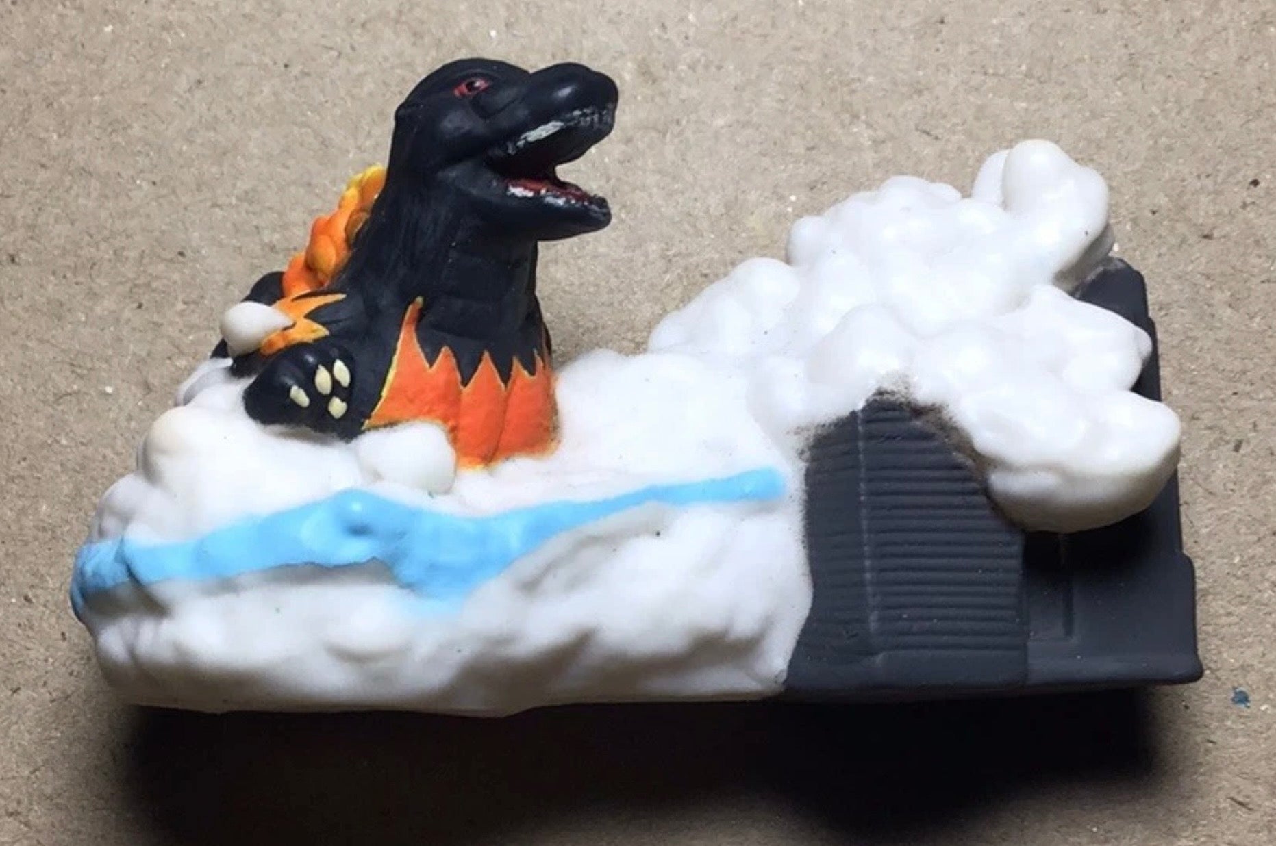 Toho Huckleberry Yubi Godzilla Rubber Finger Puppet Figure