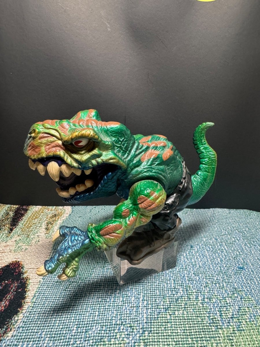 Extreme Dinosaurs T-Bone Warpaint variant - Action Figures & Collectibles - ThrowbackBuys -Toys From The Crypt