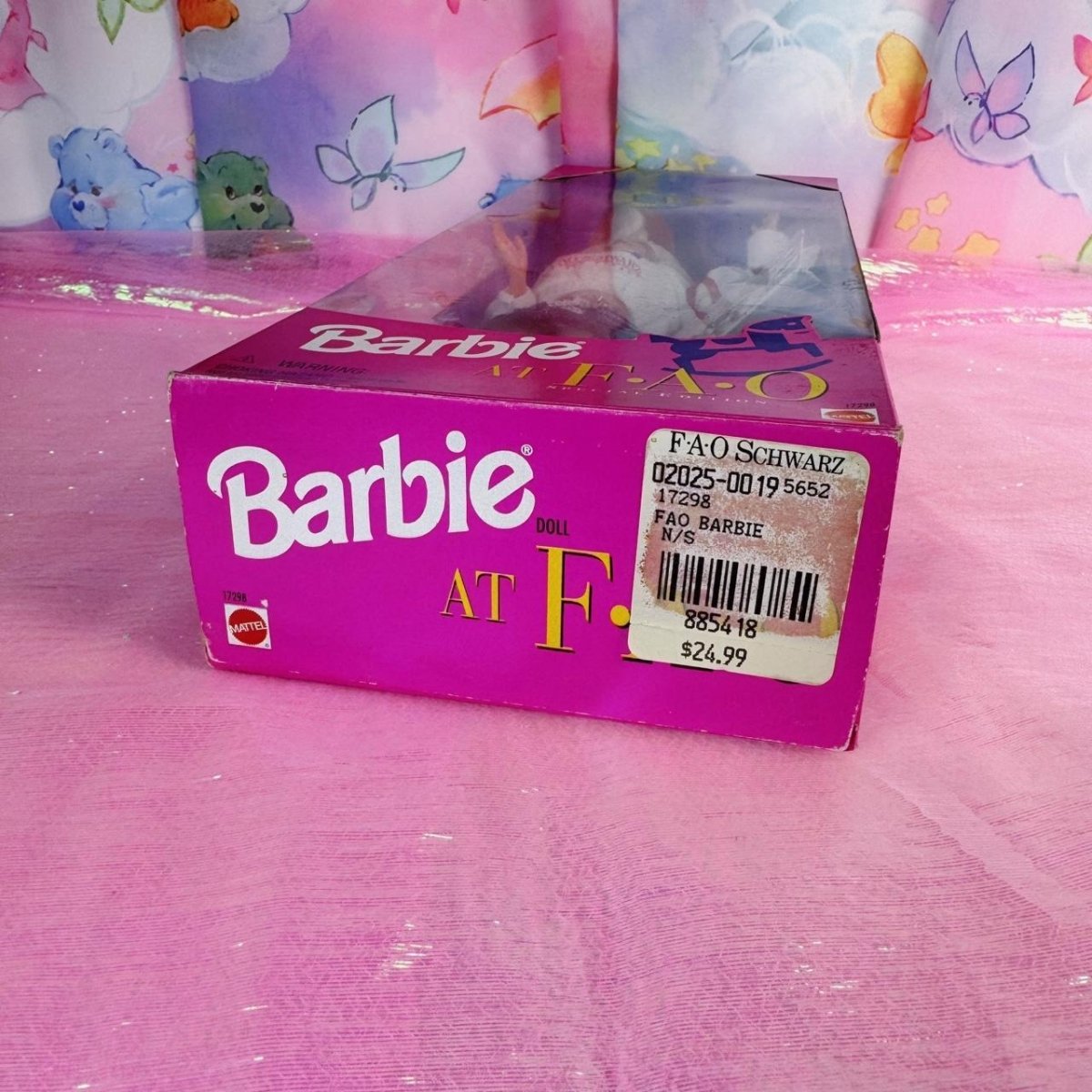 FAO Schwarz Barbie – Vintage 1995 Special Edition Doll - Dolls - ThrowbackBuys - Starbunnyvintage