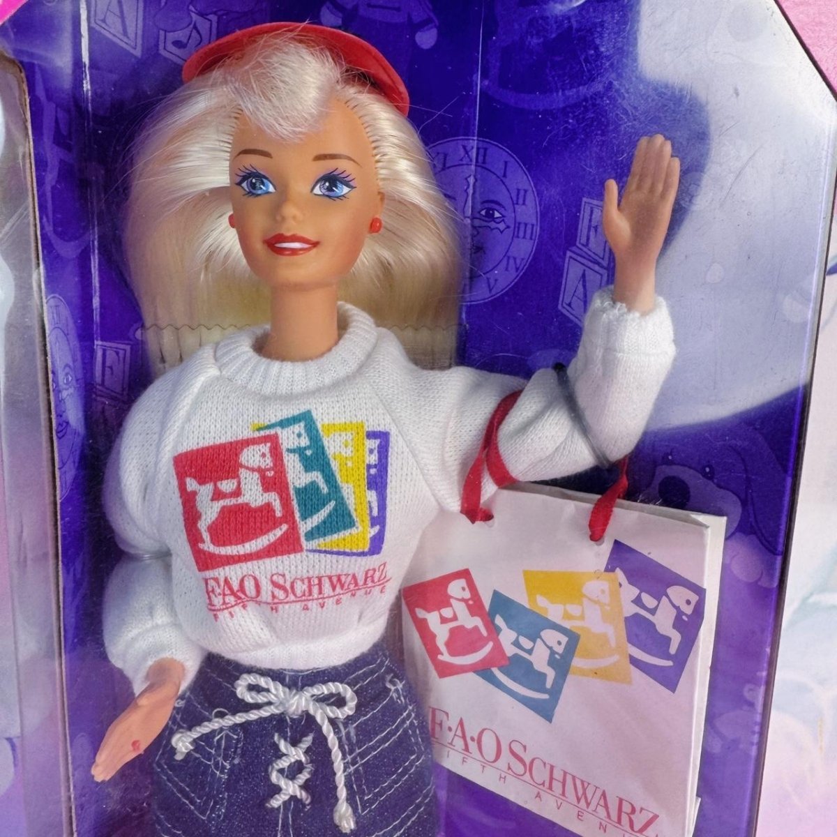 FAO Schwarz Barbie – Vintage 1995 Special Edition Doll - Dolls - ThrowbackBuys - Starbunnyvintage