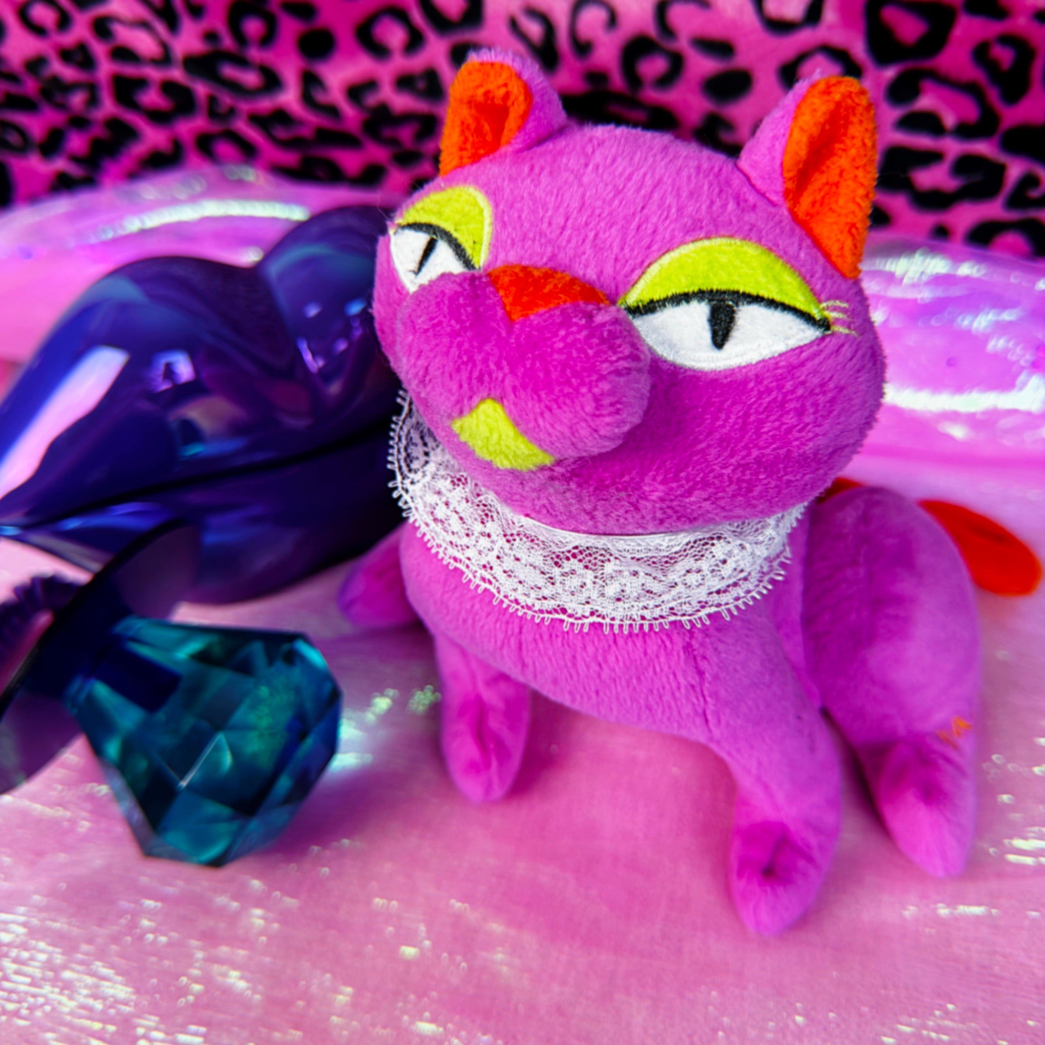 Vintage Y2K Miss Priss Diva plush cat - Floppy Friends