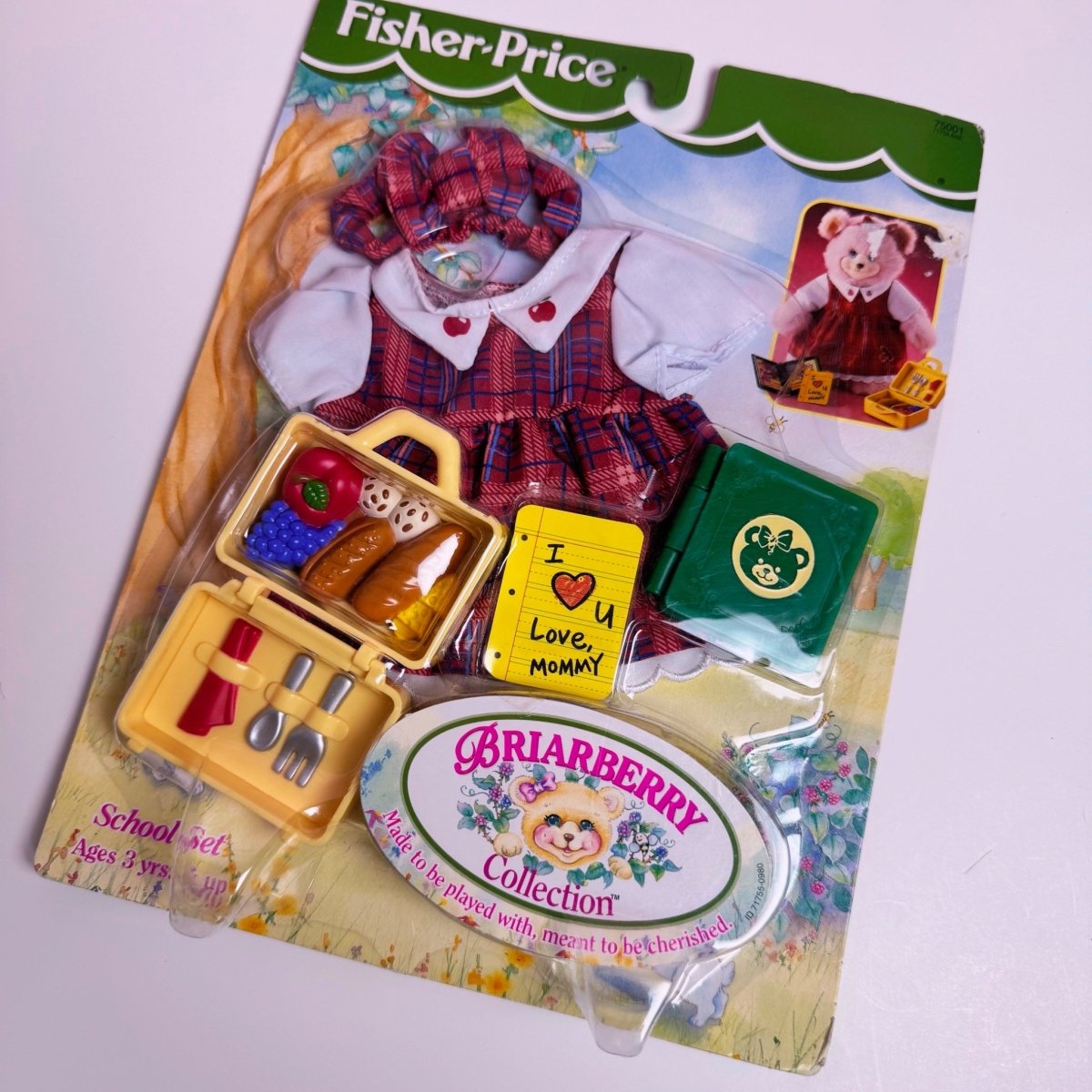 Fisher Price Briarberry Bears Collection: School Set Outfit - Action Figures & Collectibles - ThrowbackBuys - Starbunnyvintage