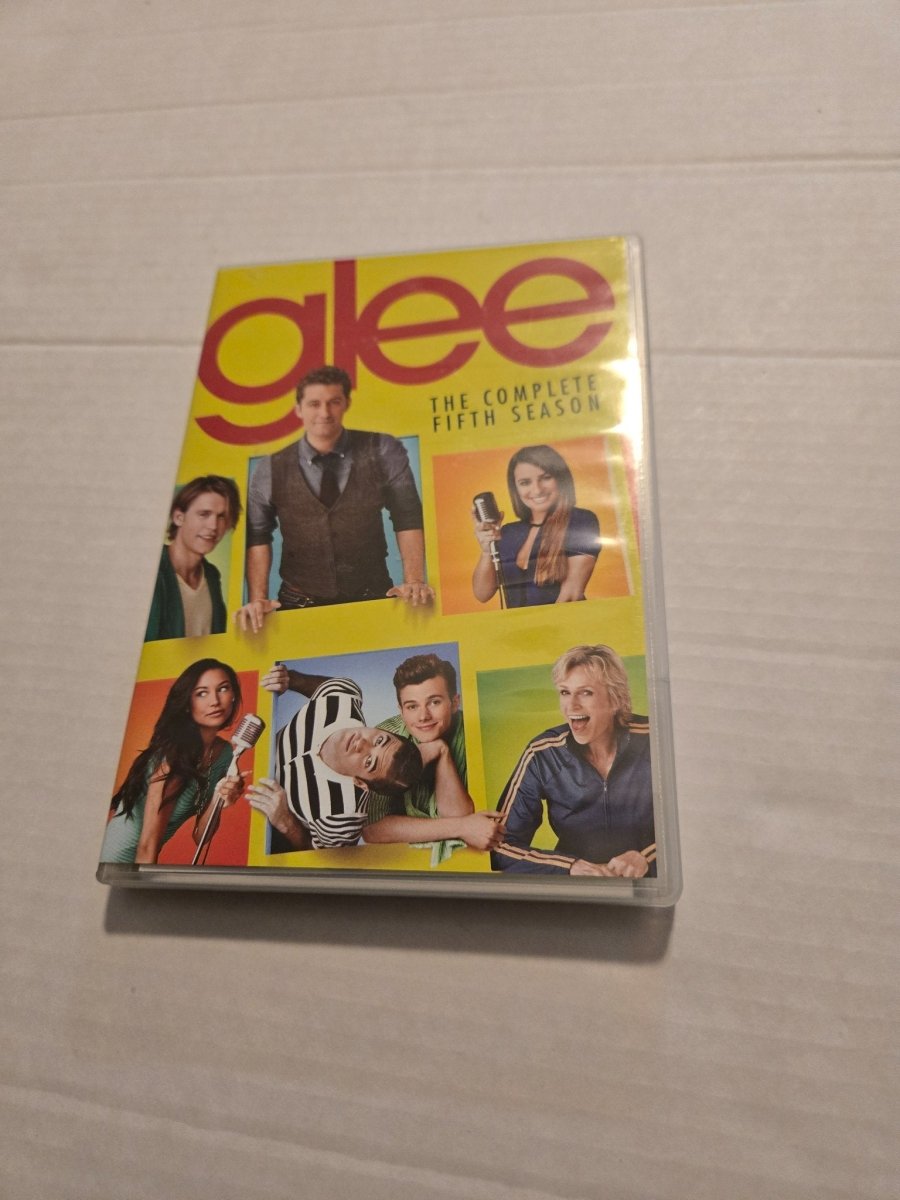 Glee The Complete Fifth Season DVD 6 Disc Set - DVD - ThrowbackBuys - Amanda's Awesome Finds