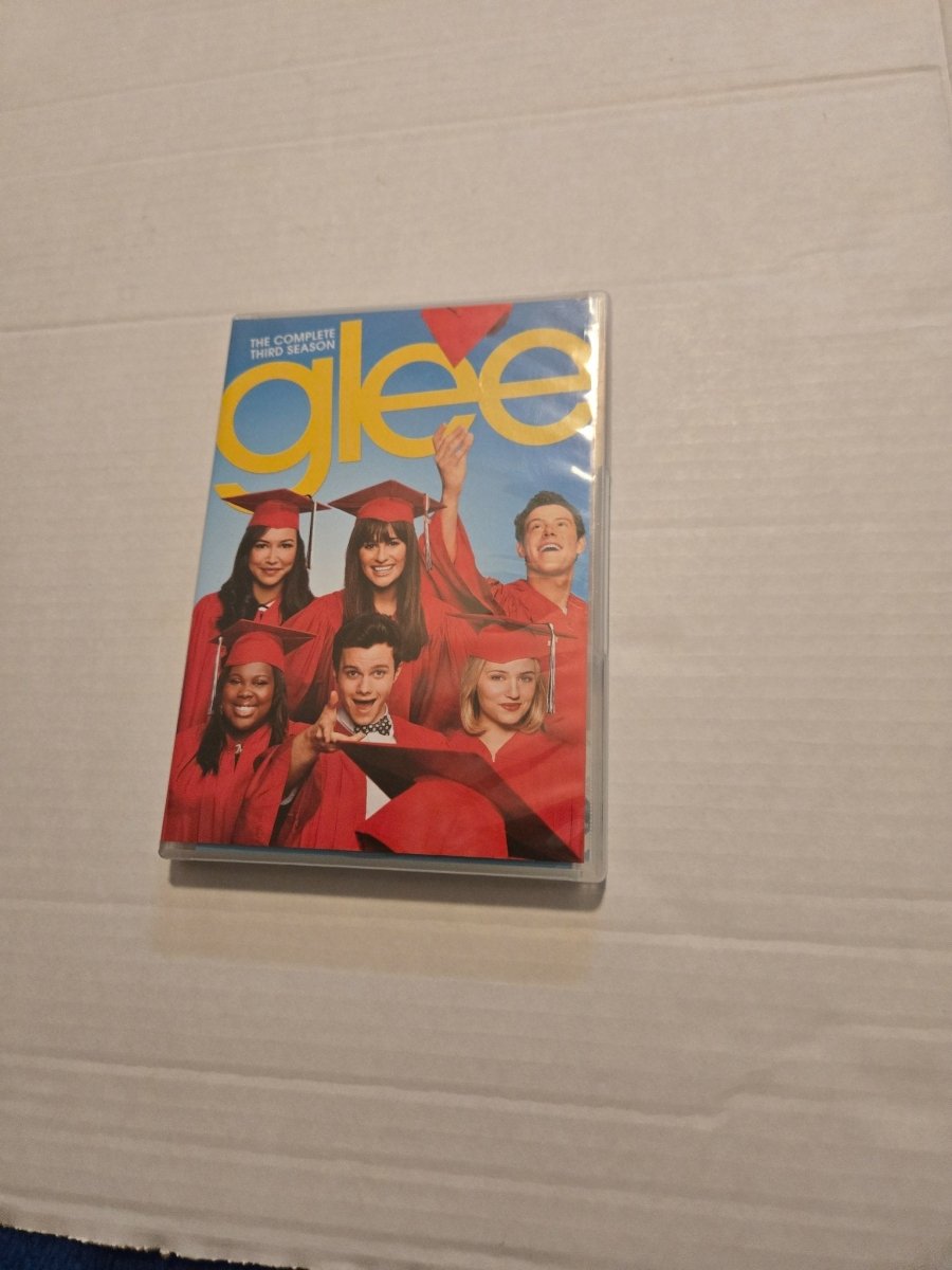 Glee The Complete Third Season DVD 6 Disc Set - DVD - ThrowbackBuys - Amanda's Awesome Finds