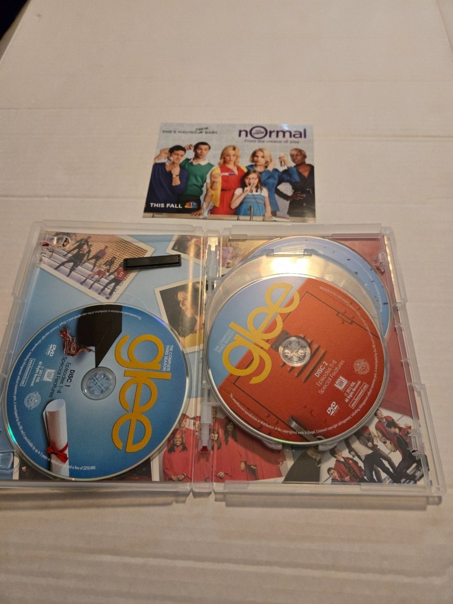Glee The Complete Third Season DVD 6 Disc Set - DVD - ThrowbackBuys - Amanda's Awesome Finds