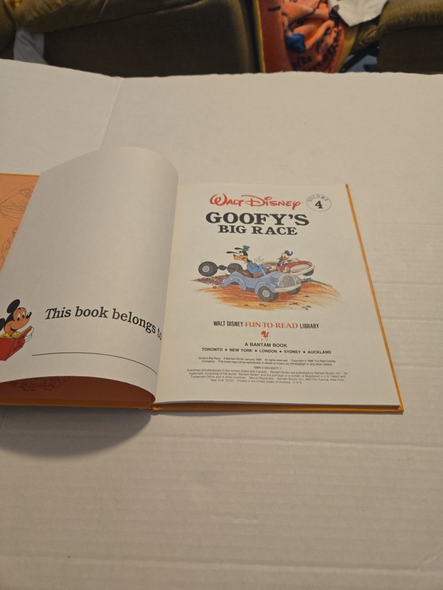 Goofy's Big Race Book 1986 Disney Fun - To - Read Library Volume 4 - Books - ThrowbackBuys - Amanda's Awesome Finds