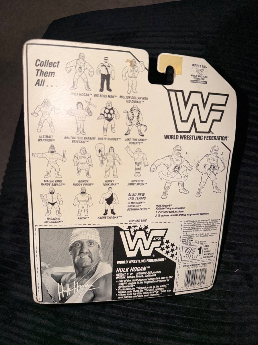 Hulk Hogan WWF HASBRO MOC - Action Figures - Carded - ThrowbackBuys -Monsters in the Toybox