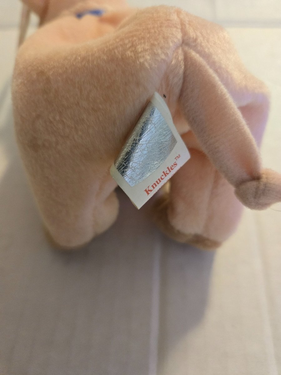 Knuckles Ty Beanie Baby 1999 - Plushies - ThrowbackBuys - Amanda's Awesome Finds