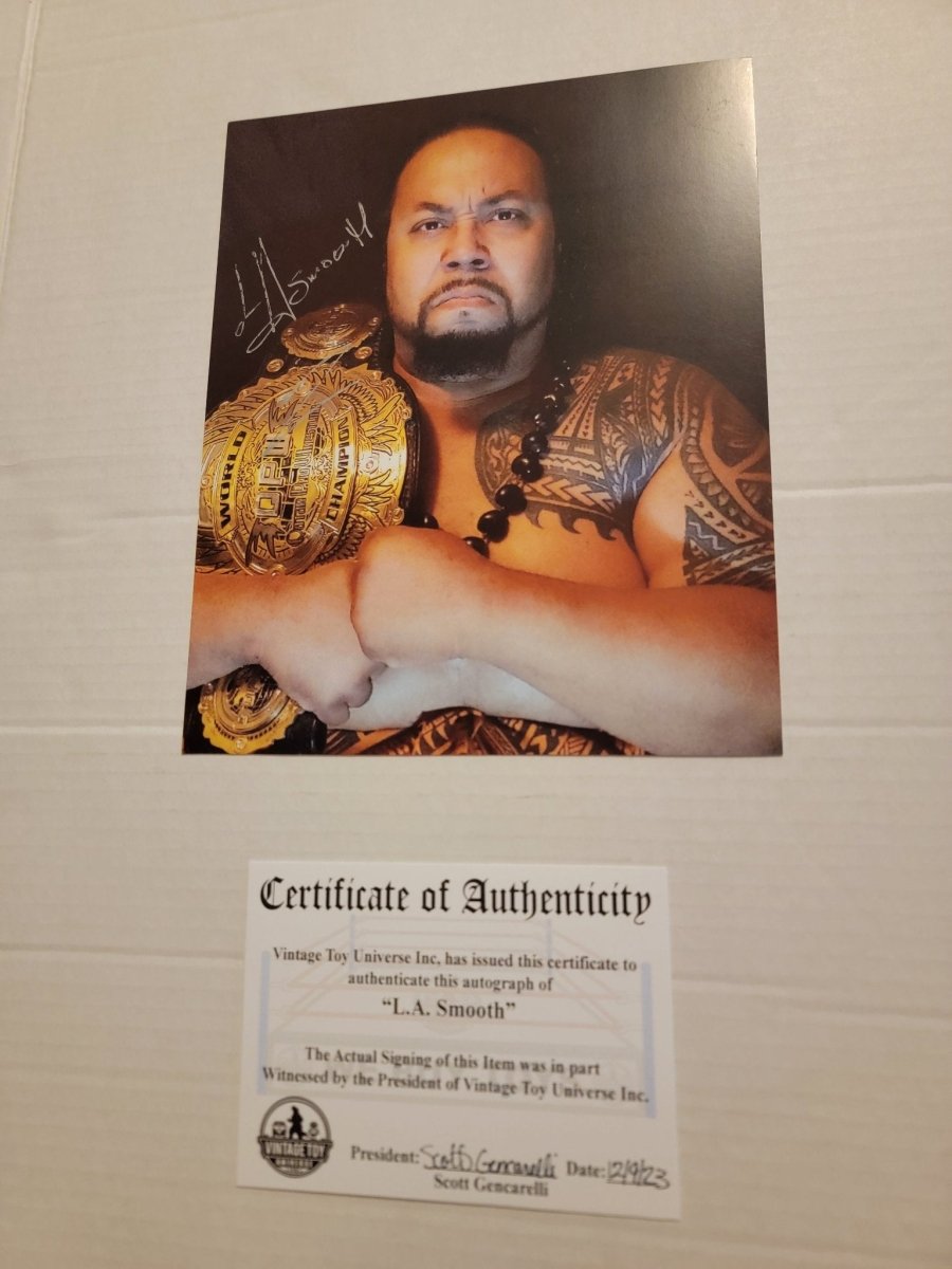 L.A. Smooth with Belt Autographed Photo with COA - Paper Goods - ThrowbackBuys - Amanda's Awesome Finds