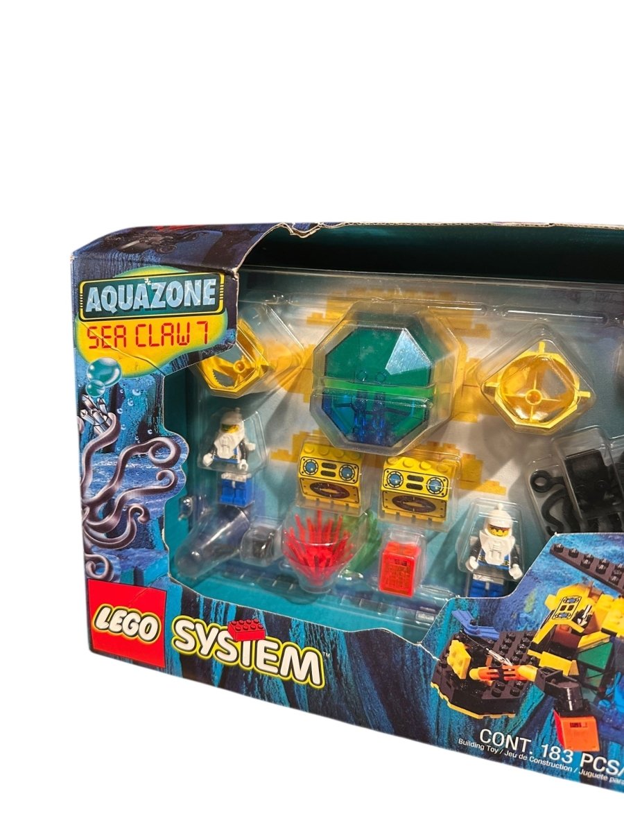 LEGO 1822 Aquazone Sea Claw 7 Aquanauts 183 pieces - 1995 - Action Figures & Collectibles - ThrowbackBuys - Abunnysvintageco